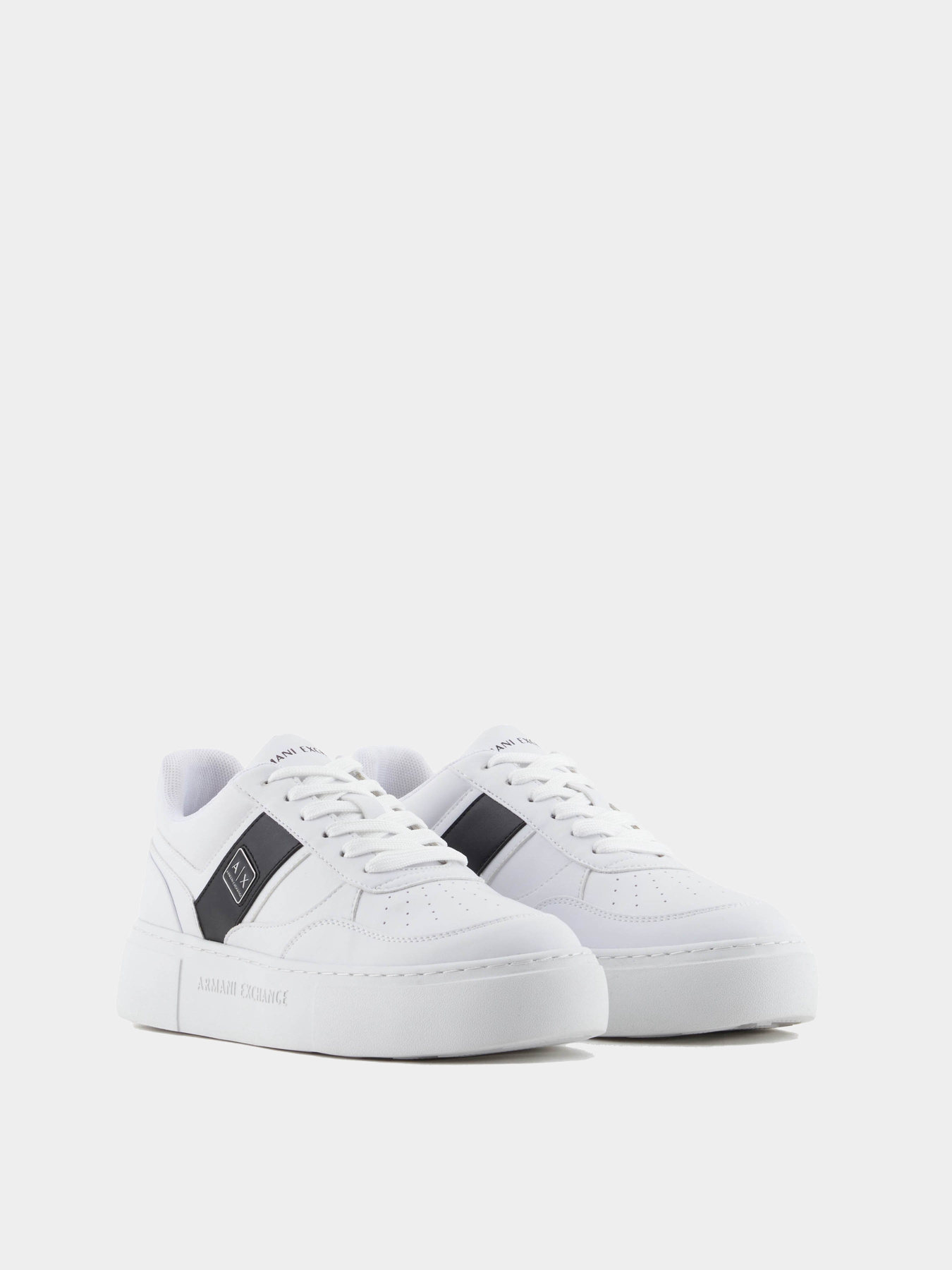 Кеды Armani Exchange модель XDX176-XV917-K488 Фото