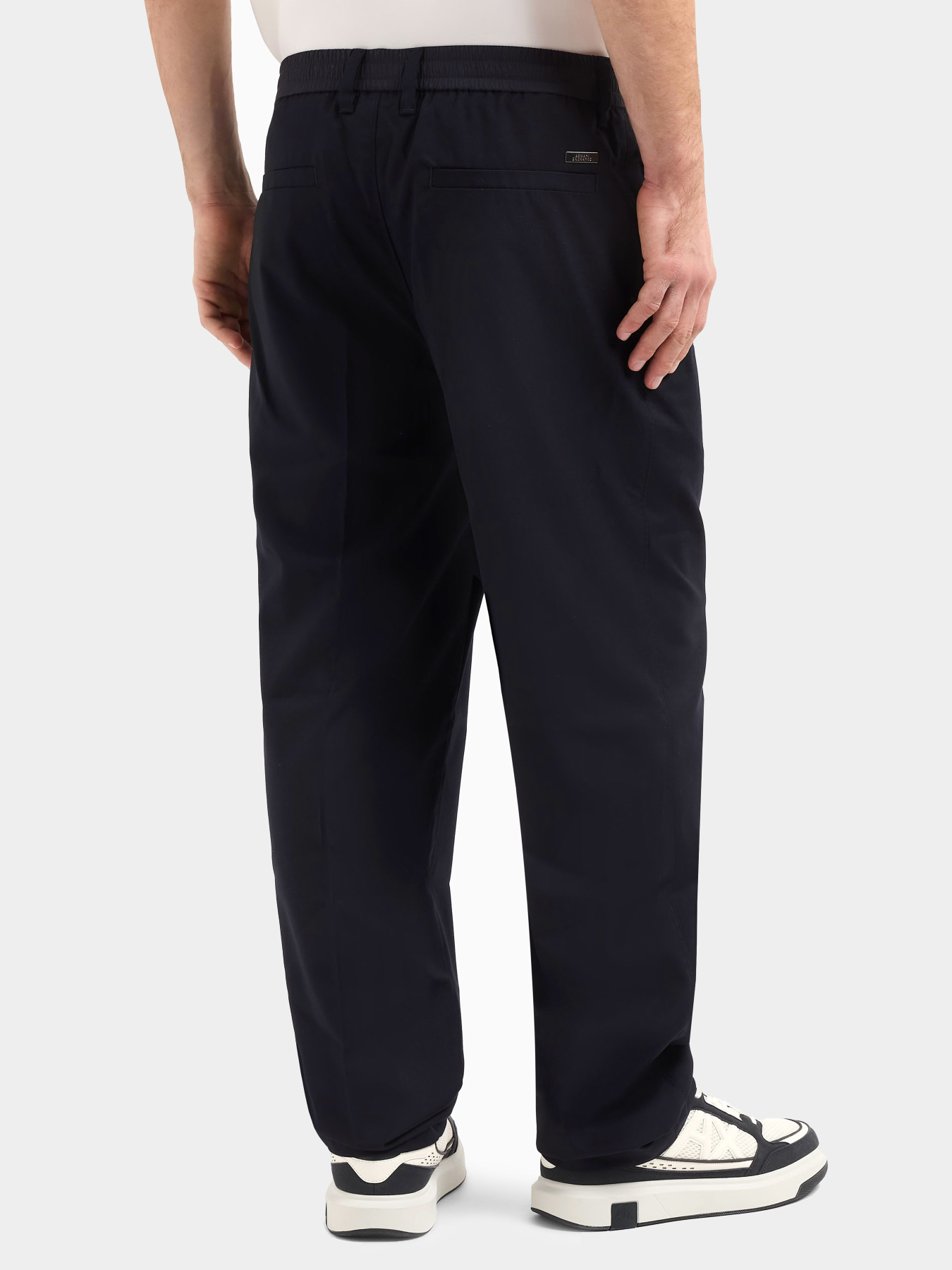 Брюки Armani Exchange модель XM000207-AF12041-UB101 Брюки Armani Exchange модель XM000207-AF12041-UB101 Фото