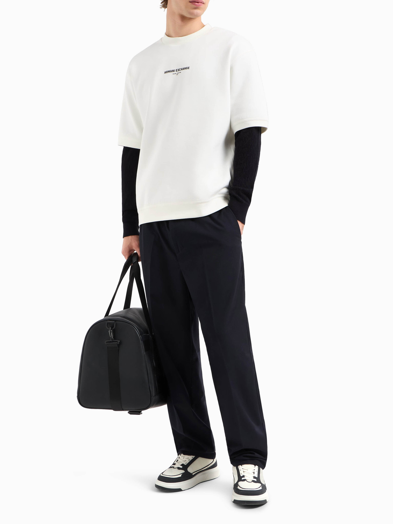 Брюки Armani Exchange модель XM000207-AF12041-UB101 Брюки Armani Exchange модель XM000207-AF12041-UB101 Фото