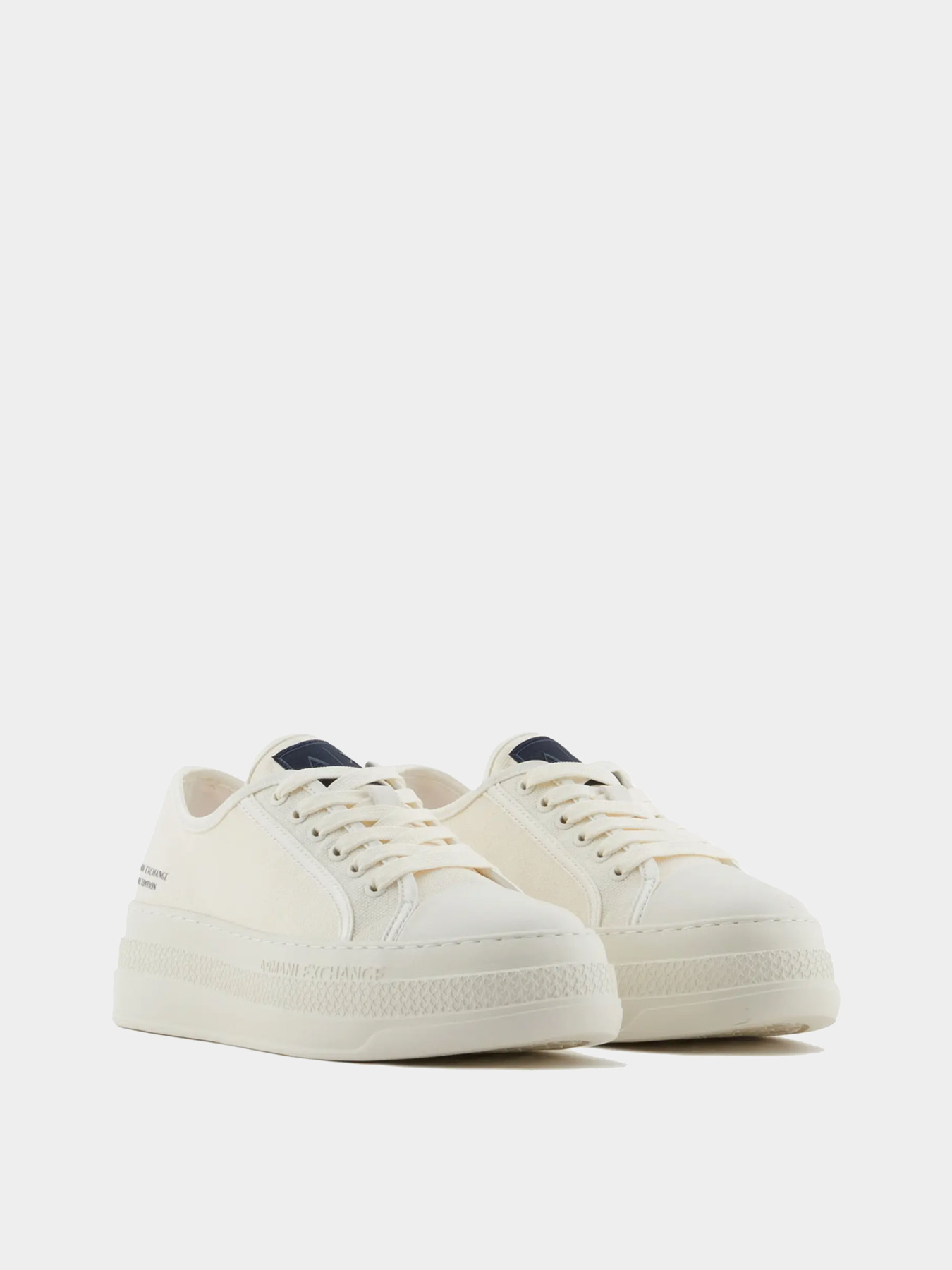Кроссовки Armani Exchange модель XW001196-AF14599-M0107 Фото