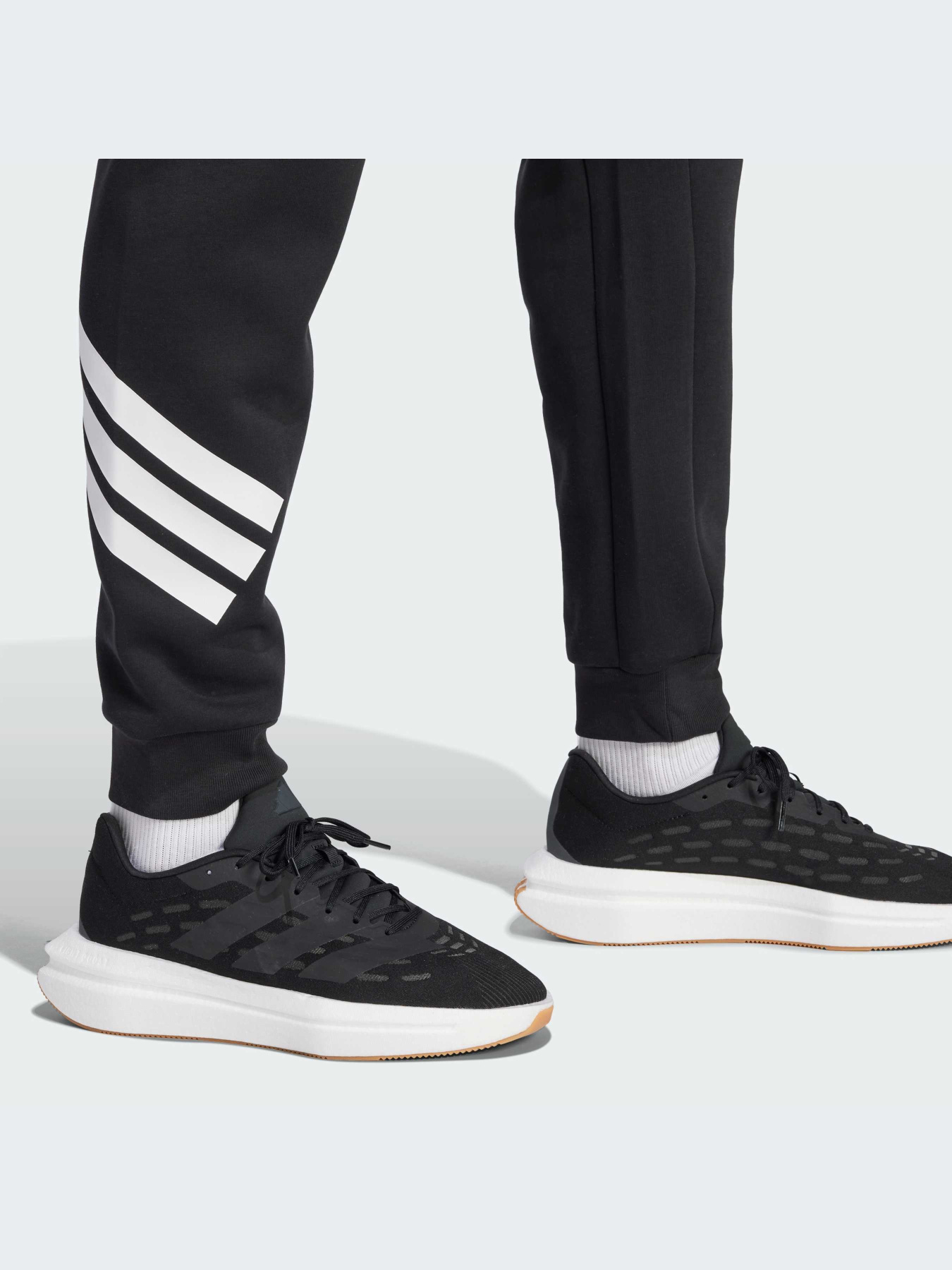 Брюки Adidas модель JD4863-KZ Фото