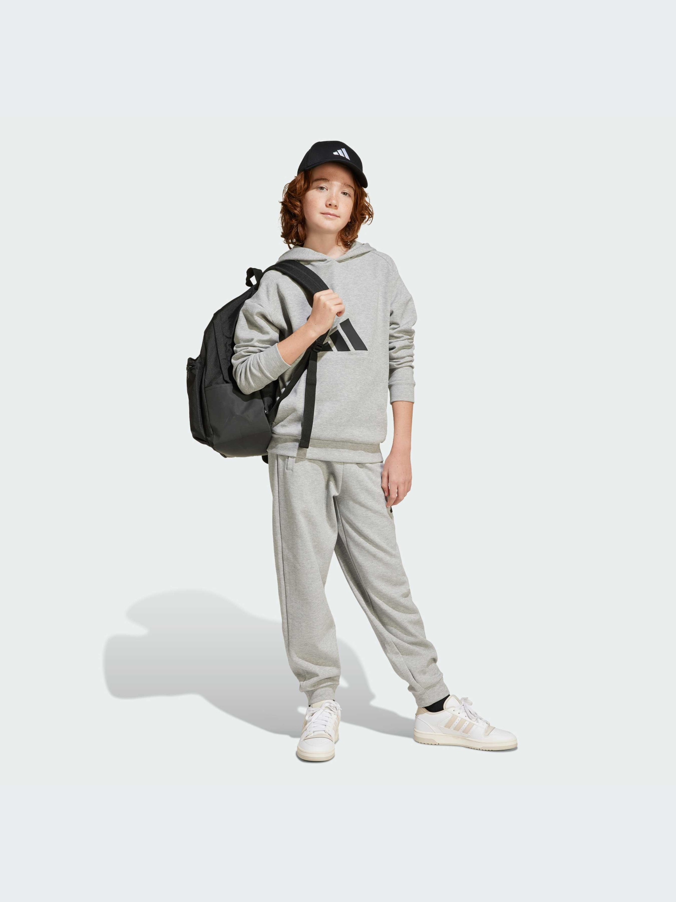 Худи и свитшоты Adidas Icons модель JJ4788-KZ Худи и свитшоты Adidas Icons модель JJ4788-KZ Фото