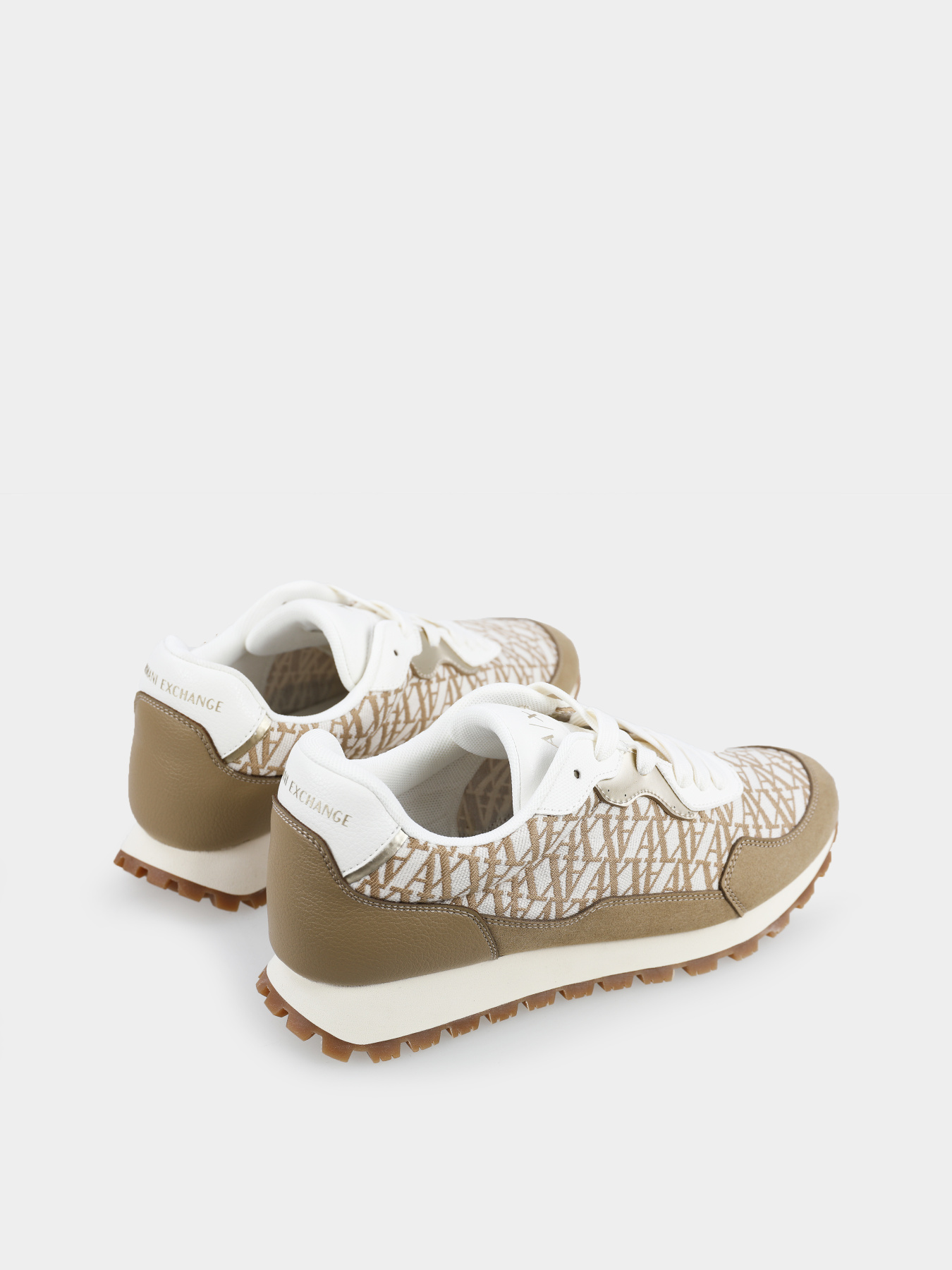 Кроссовки Armani Exchange модель XDX192-XV941-U620 Фото