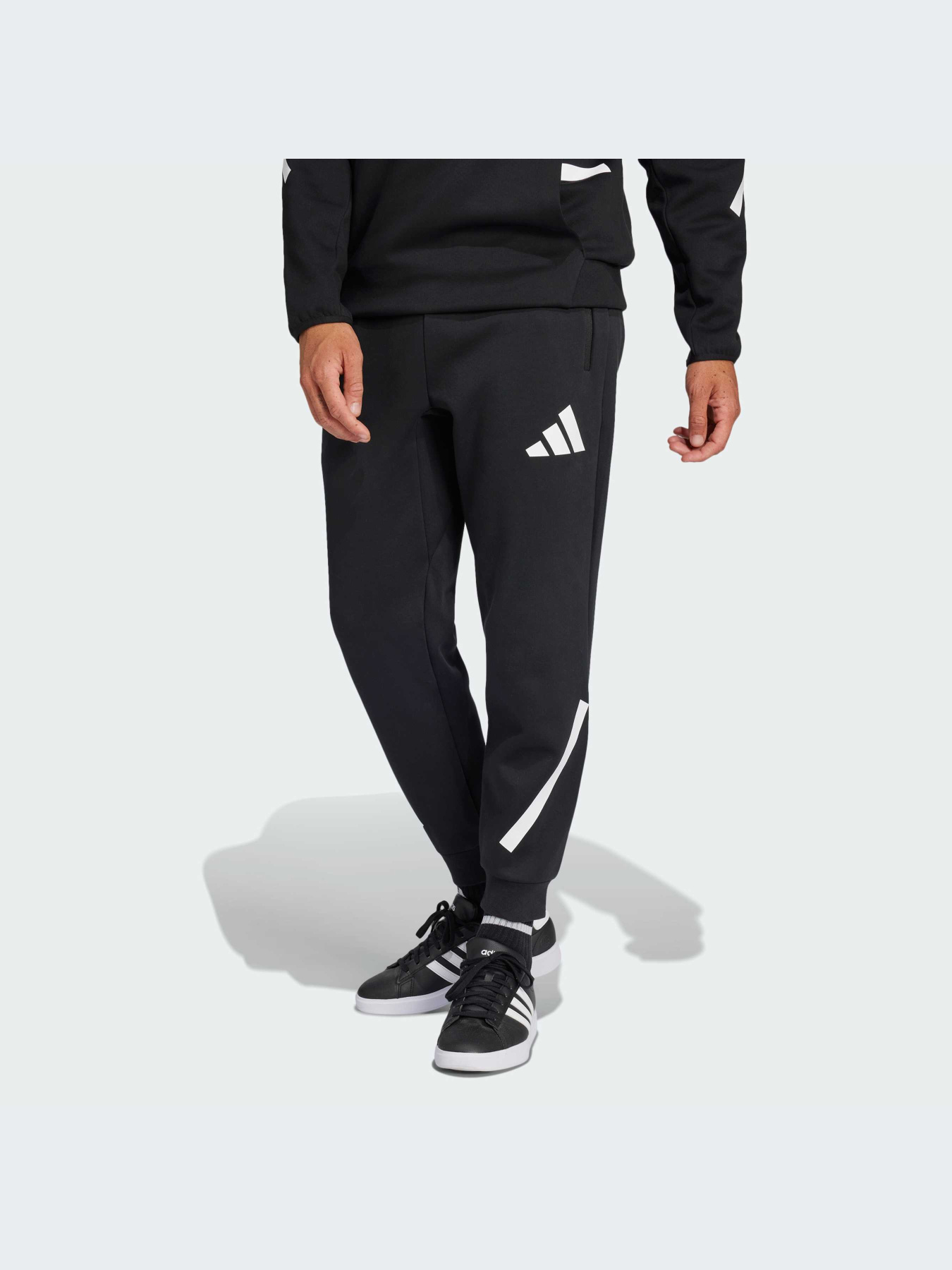 Брюки Adidas ZNE модель JD5983-KZ Фото