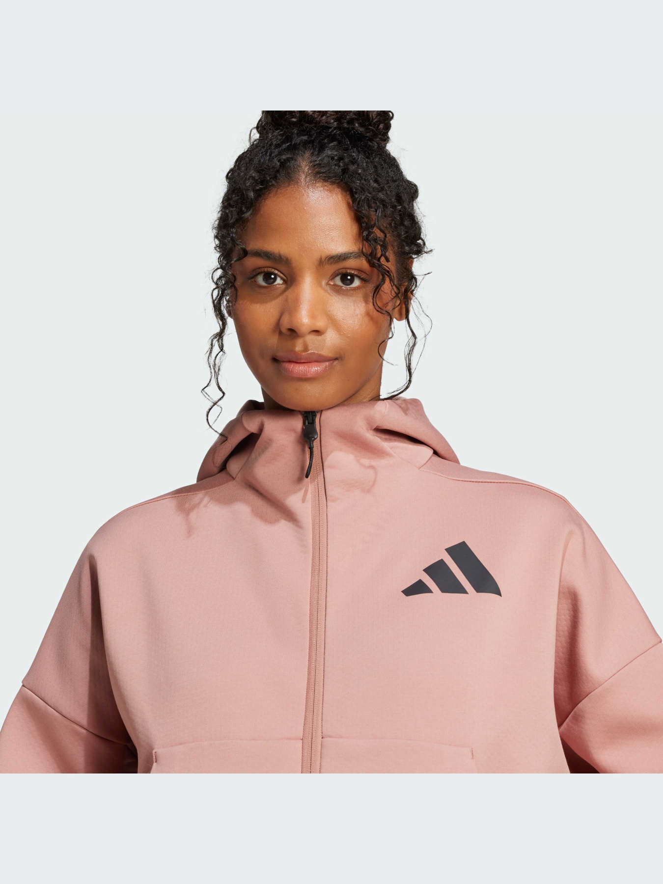 Худи и свитшоты Adidas ZNE модель JC5394-KZ Фото