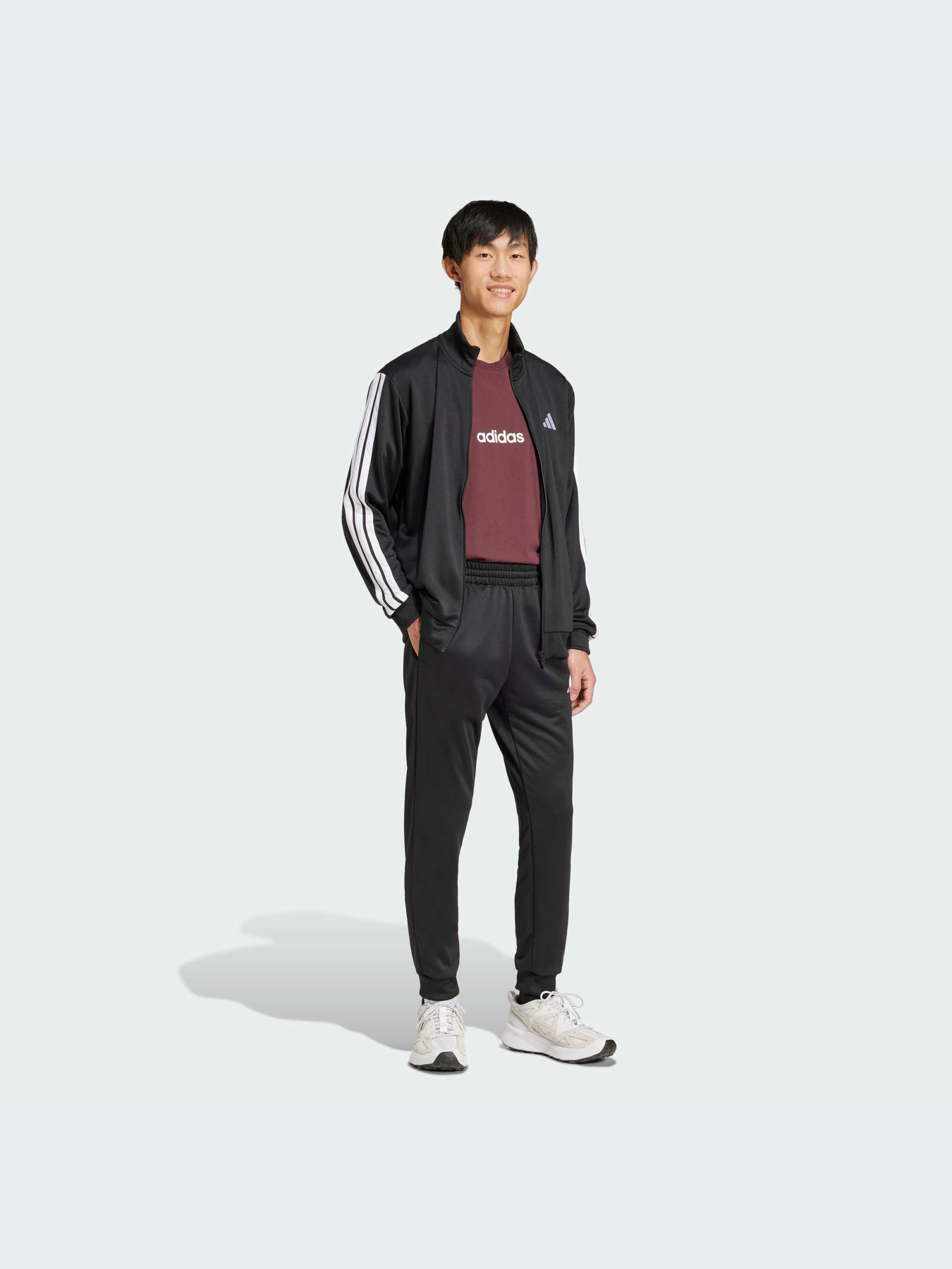 Костюмы Adidas 3 Stripes модель JC5375-KZ Фото