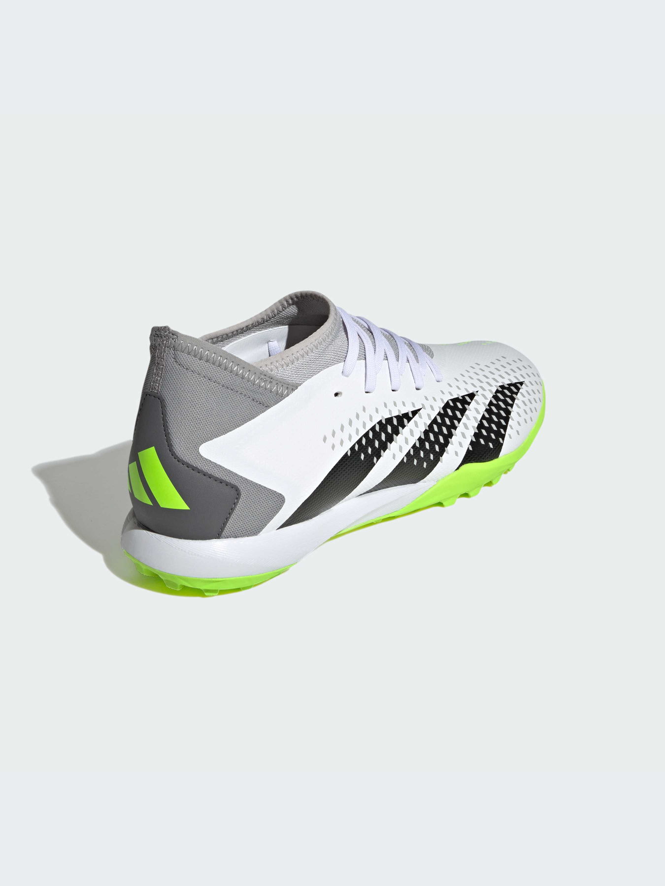 Кроссовки Adidas Predator модель GZ0004-KZ Фото