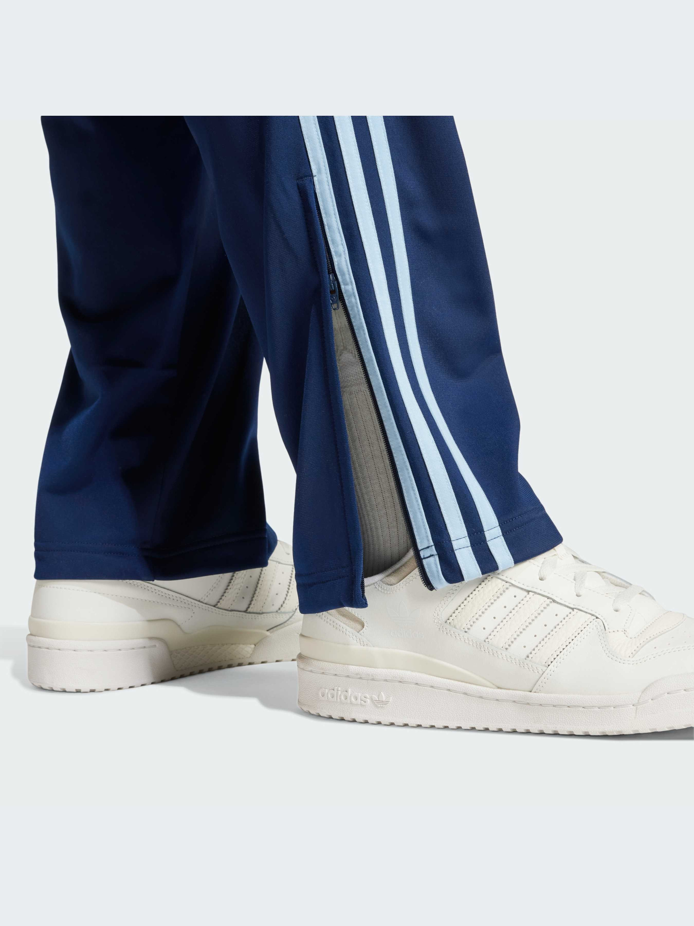 Брюки Adidas модель JP2540-KZ Фото