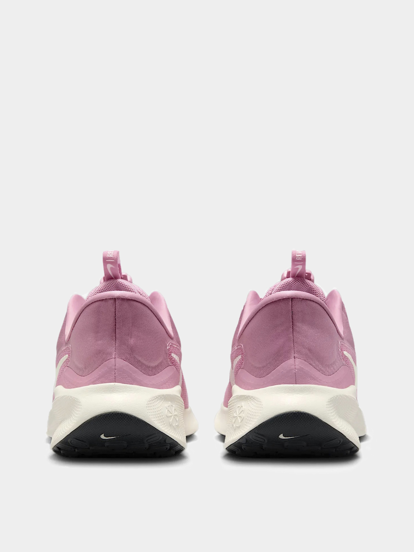Кроссовки NIKE модель FN7999-601 Фото
