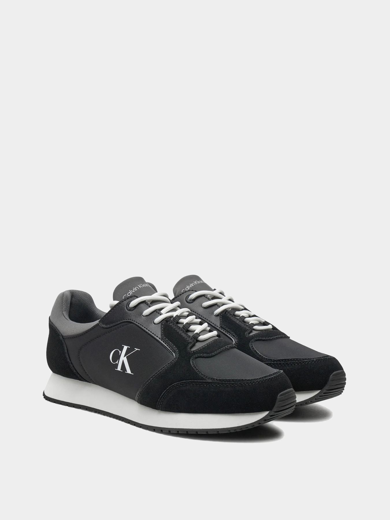 Кроссовки Calvin Klein модель YM0YM01152-0GP Фото