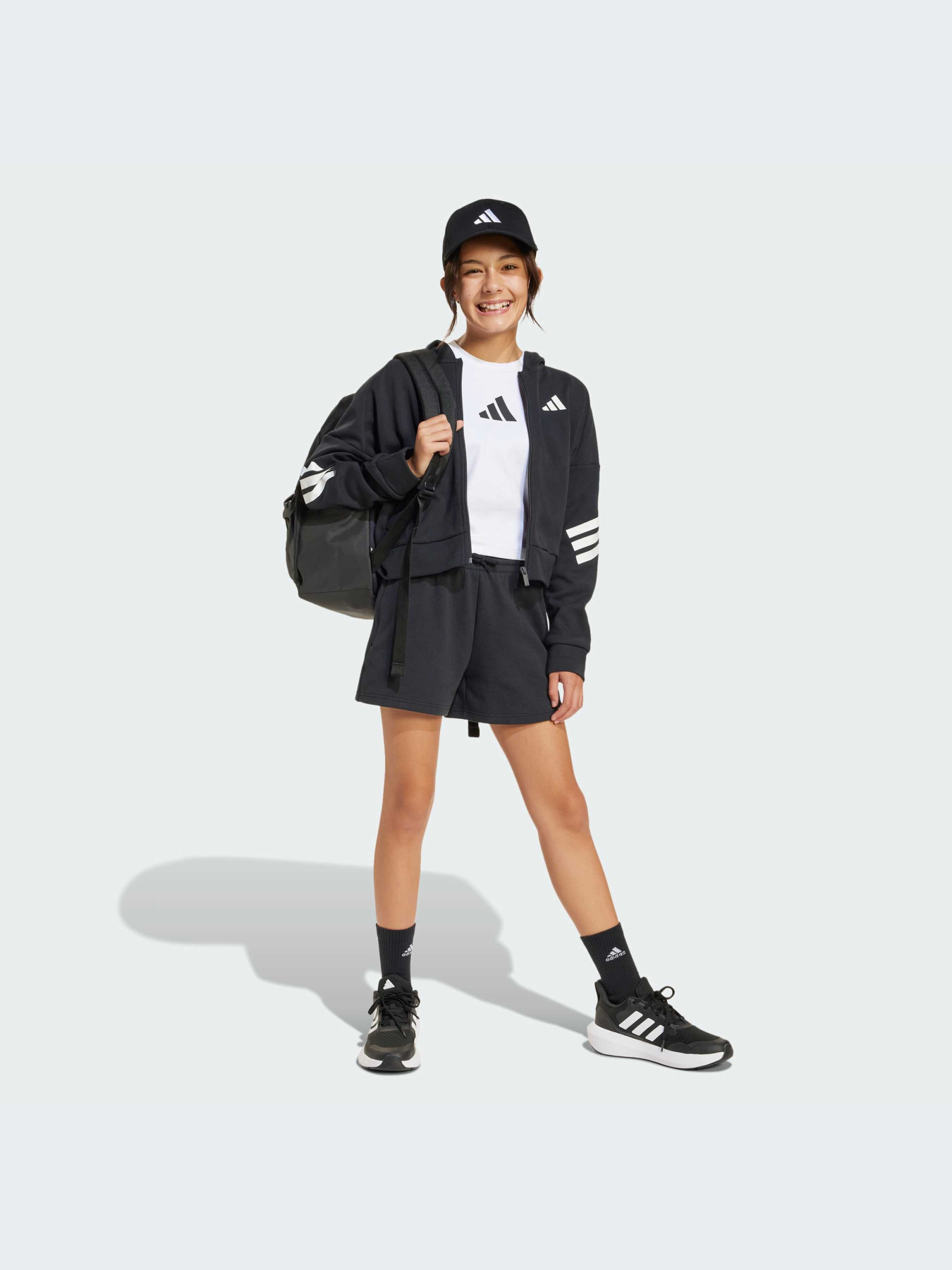 Худи и свитшоты Adidas модель JJ4847-KZ Фото