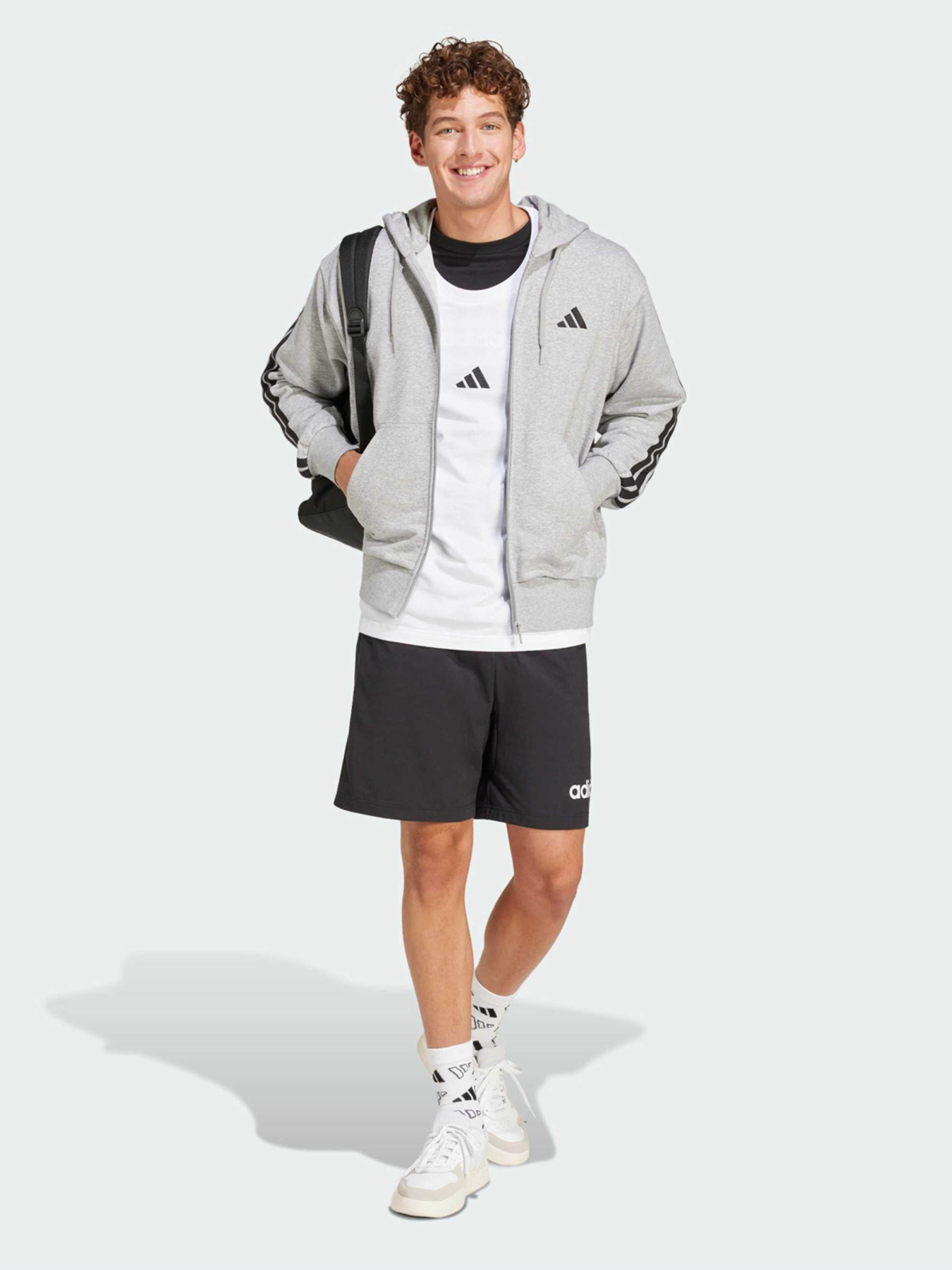 Худи и свитшоты Adidas модель JE6338 Фото