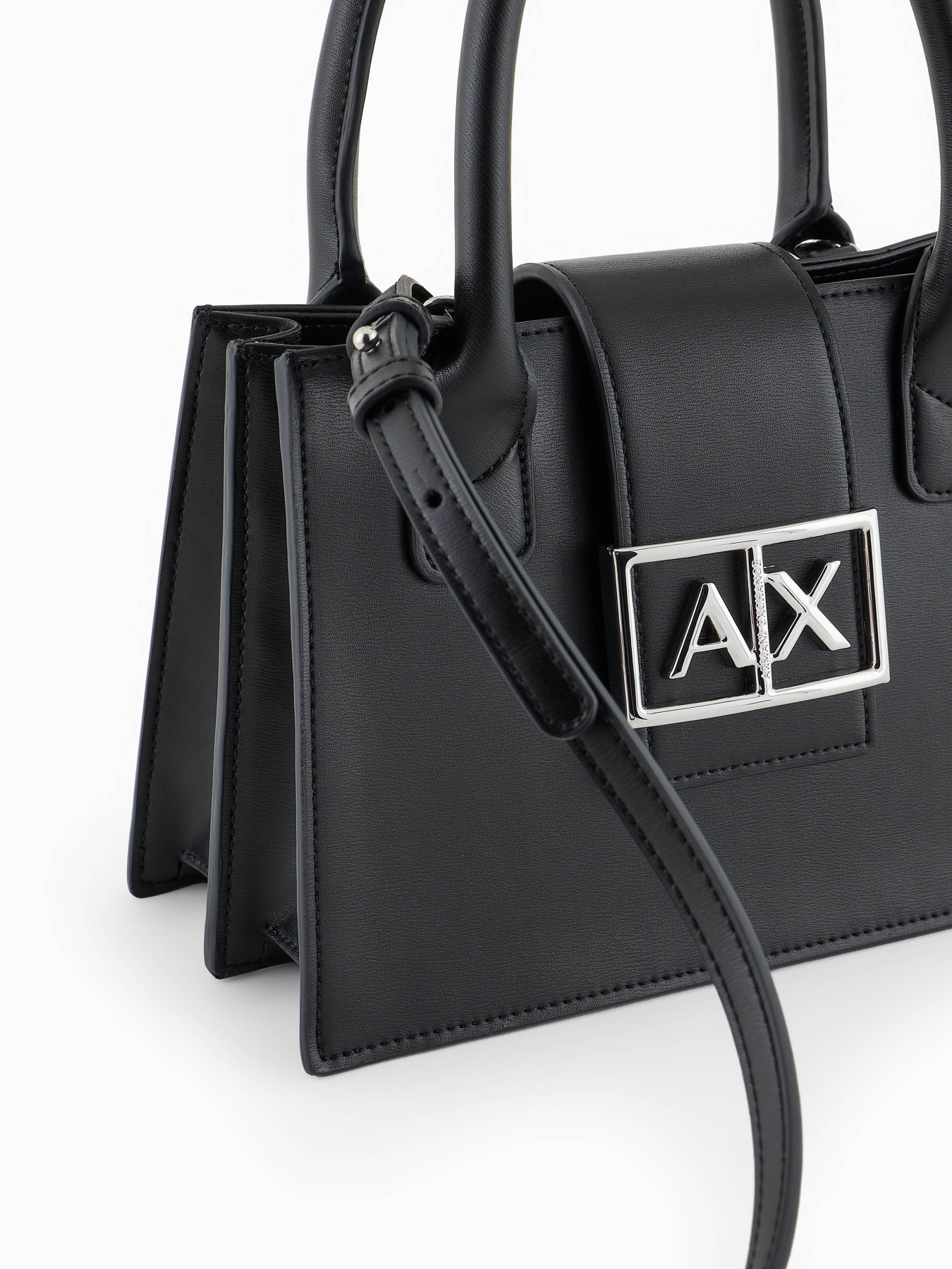 Сумки Armani Exchange модель XW000306-AF12039-UC001 Фото