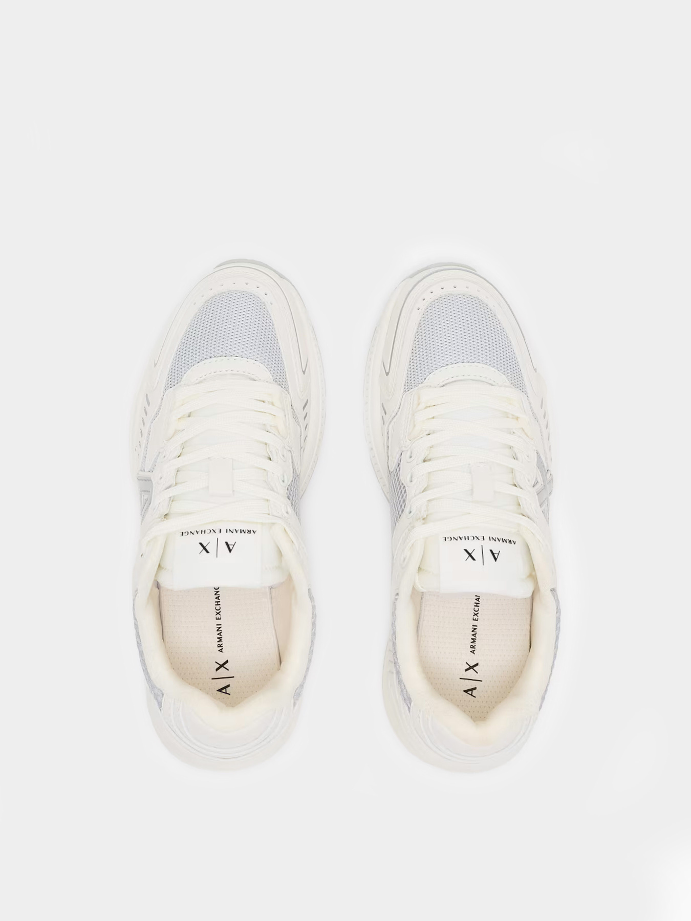 Кроссовки Armani Exchange модель XDX195-XV944-S137 Фото