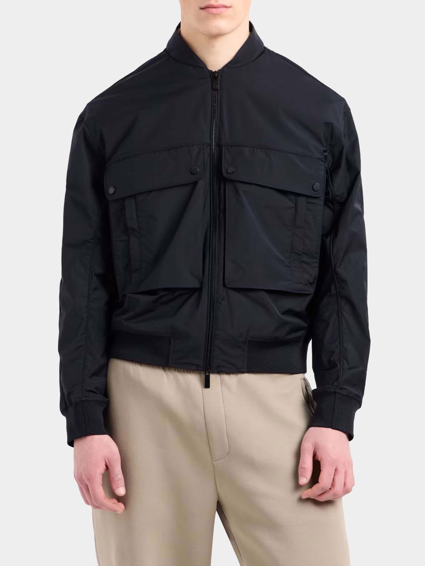 Куртки и дубленки Armani Exchange модель XM000344-AF12283-UB101 Фото