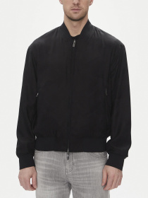 Куртки и дубленки Armani Exchange модель XM000390-AF13170-FC039 Фото