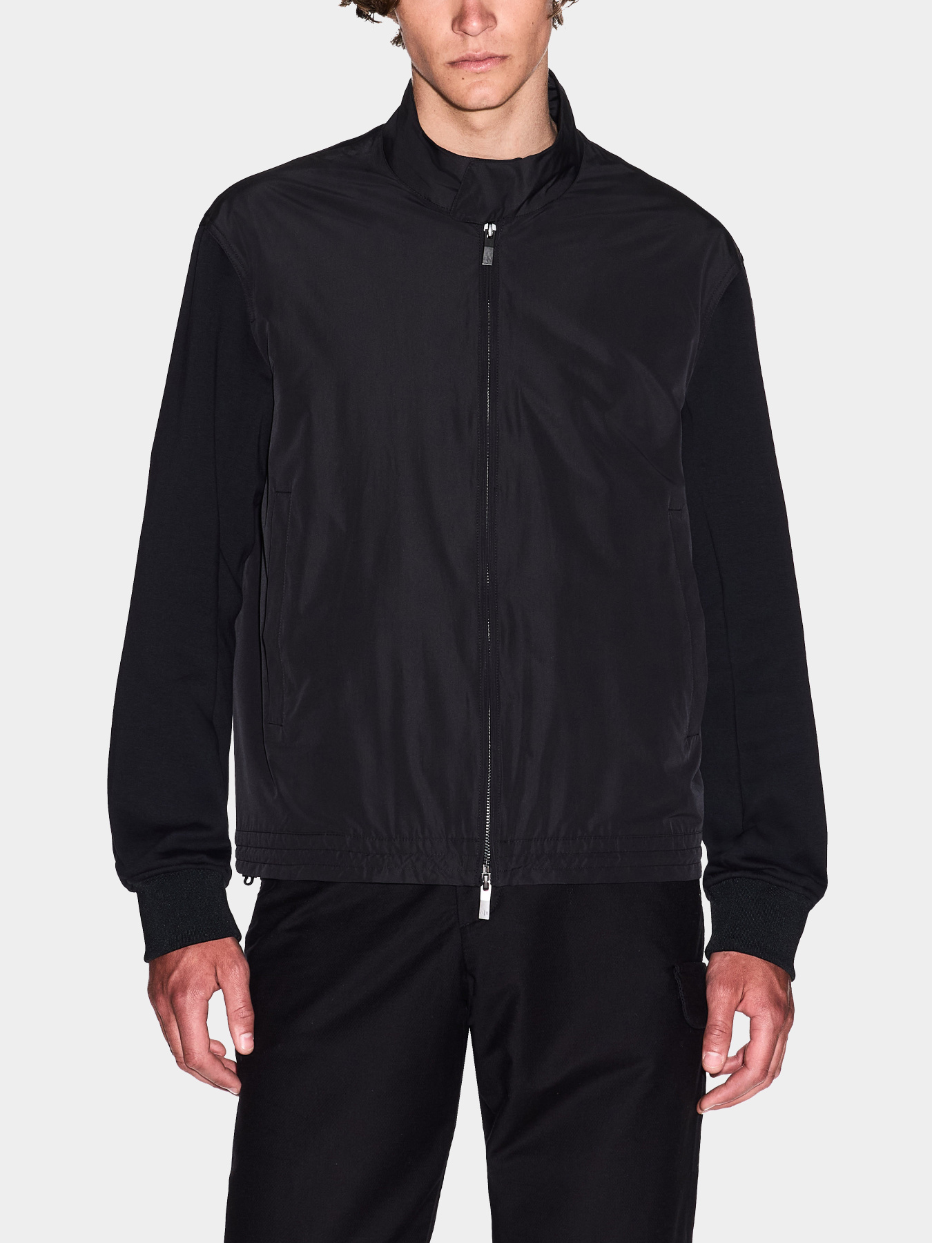 Куртки и дубленки Armani Exchange модель XM000413-AF13047-UC001 Фото