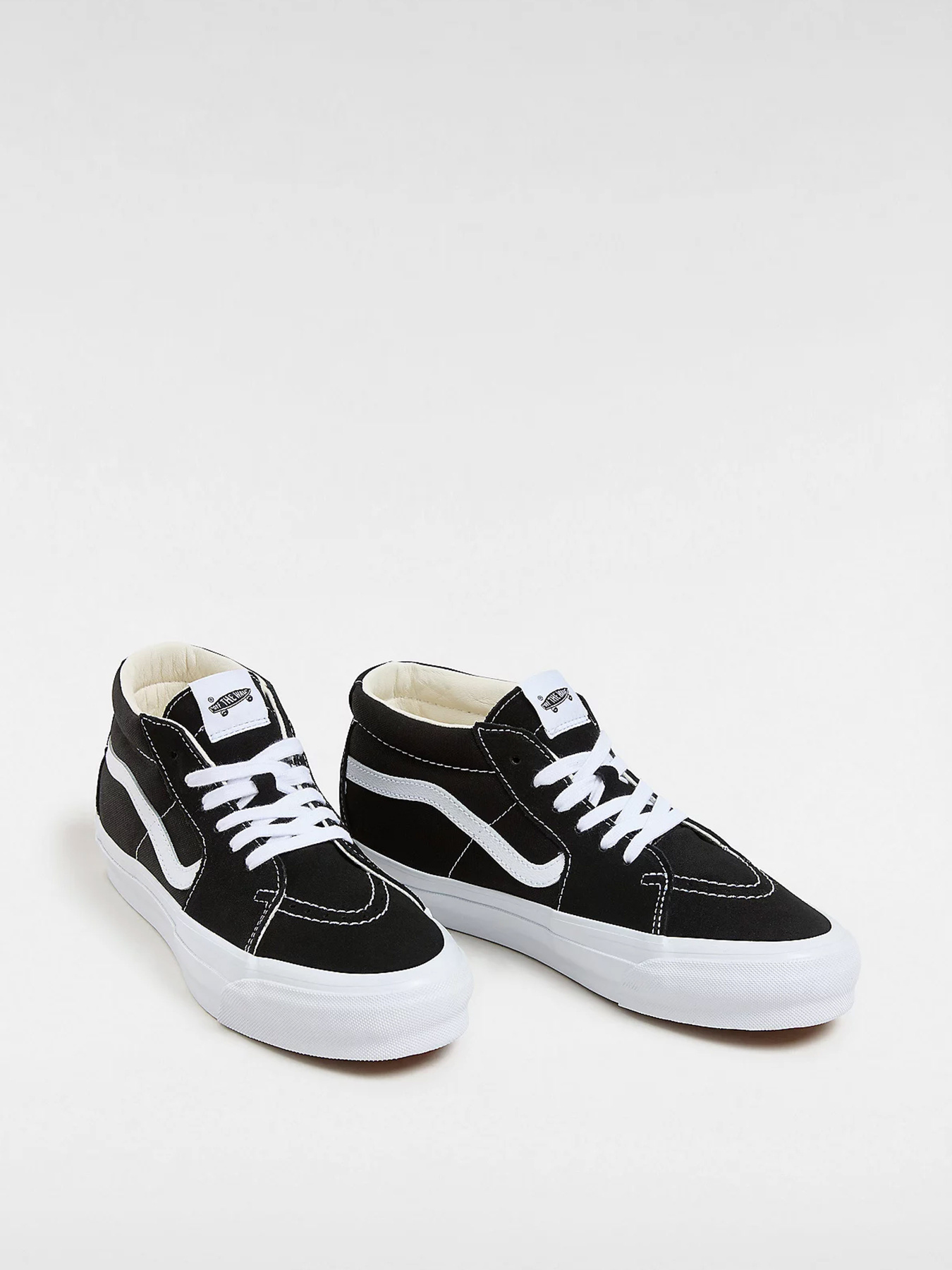 Кеды Vans модель VN000CQQBA21 Фото