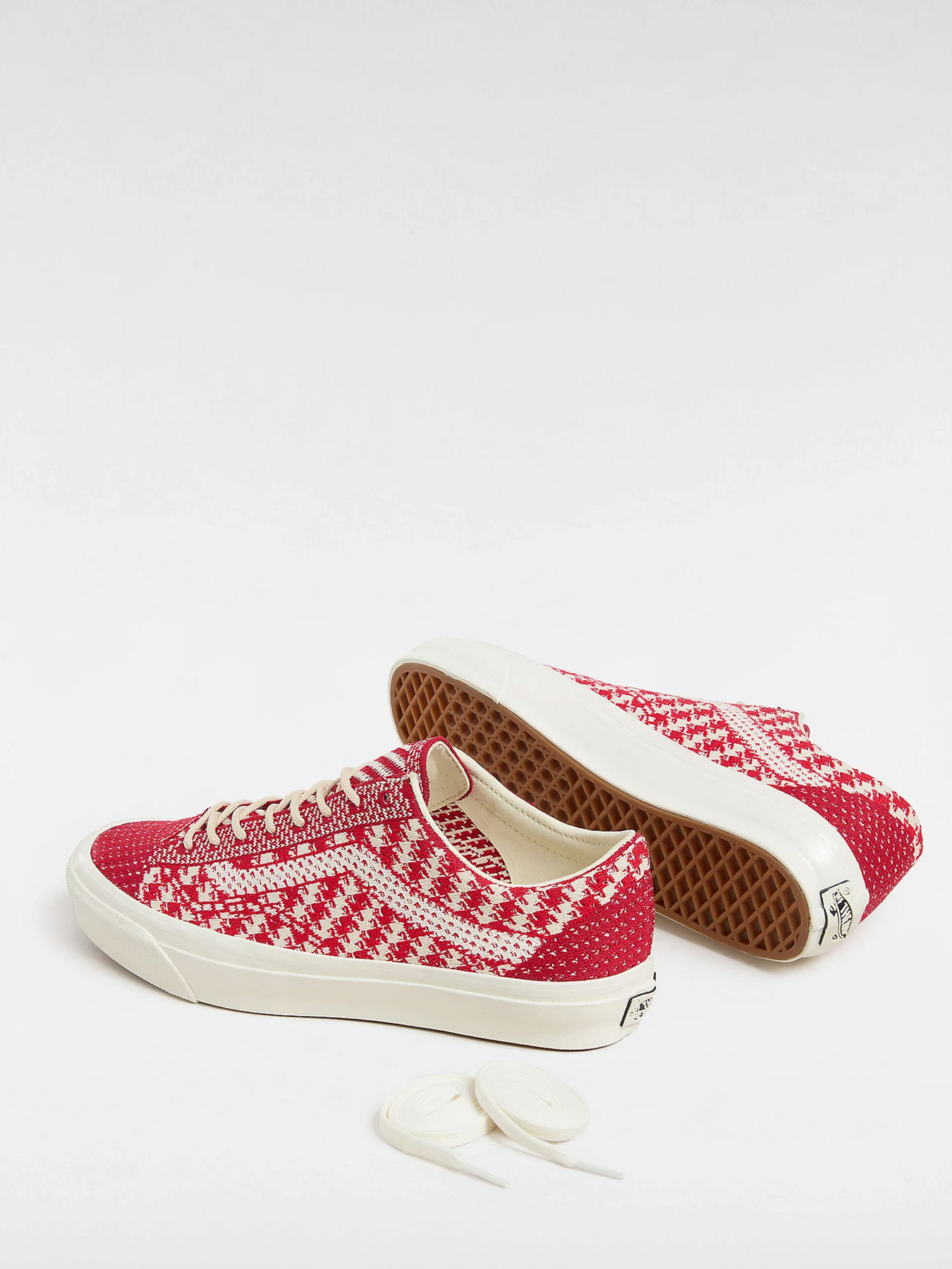 Кеды Vans модель VN000D8HESW1 Фото