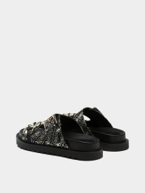 Шлёпанцы GUESS модель FL6FAT-FAL03-BLKPL Фото