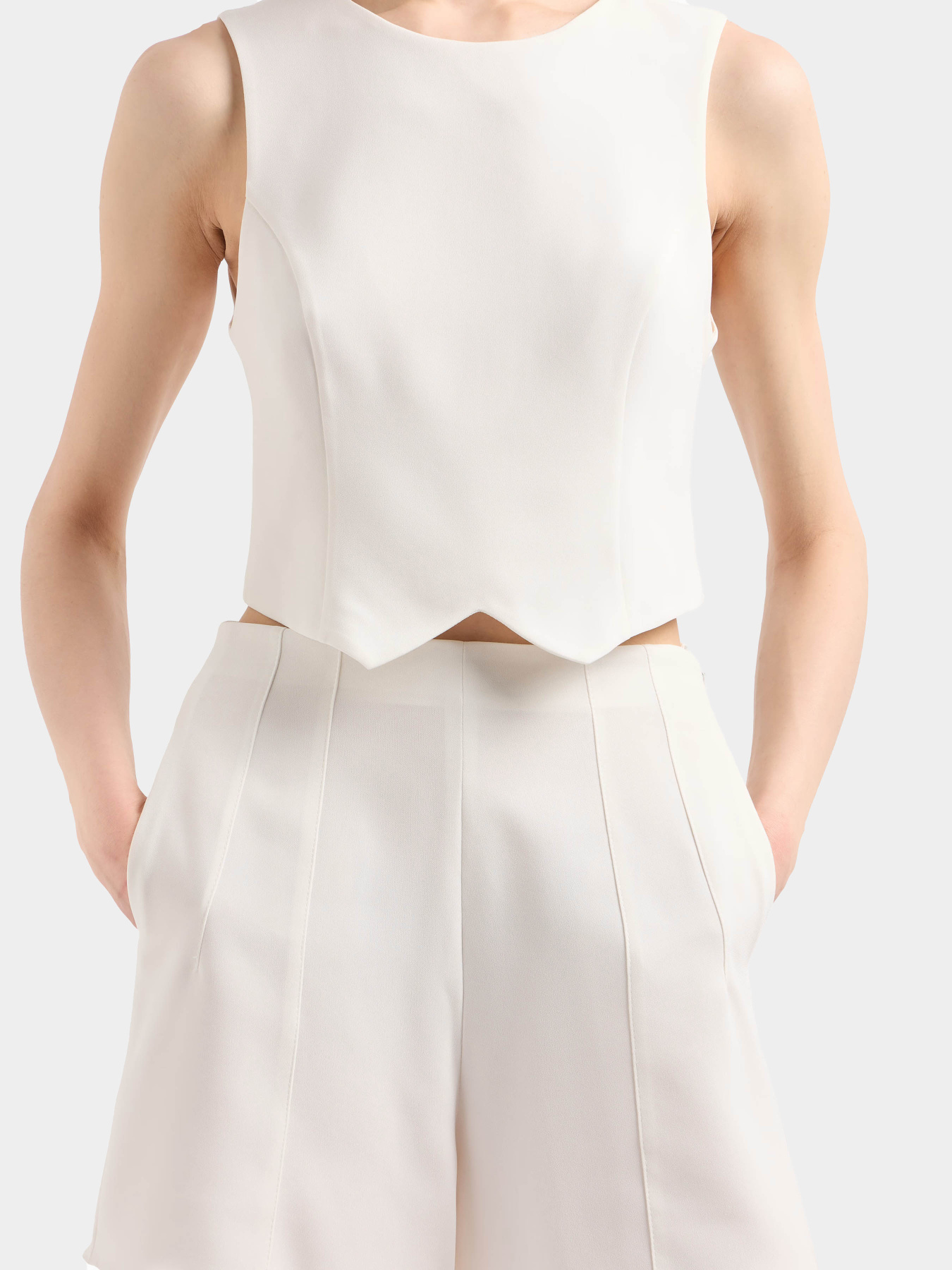 Рубашки Emporio Armani модель EW000970-TE12251-U0001 Фото