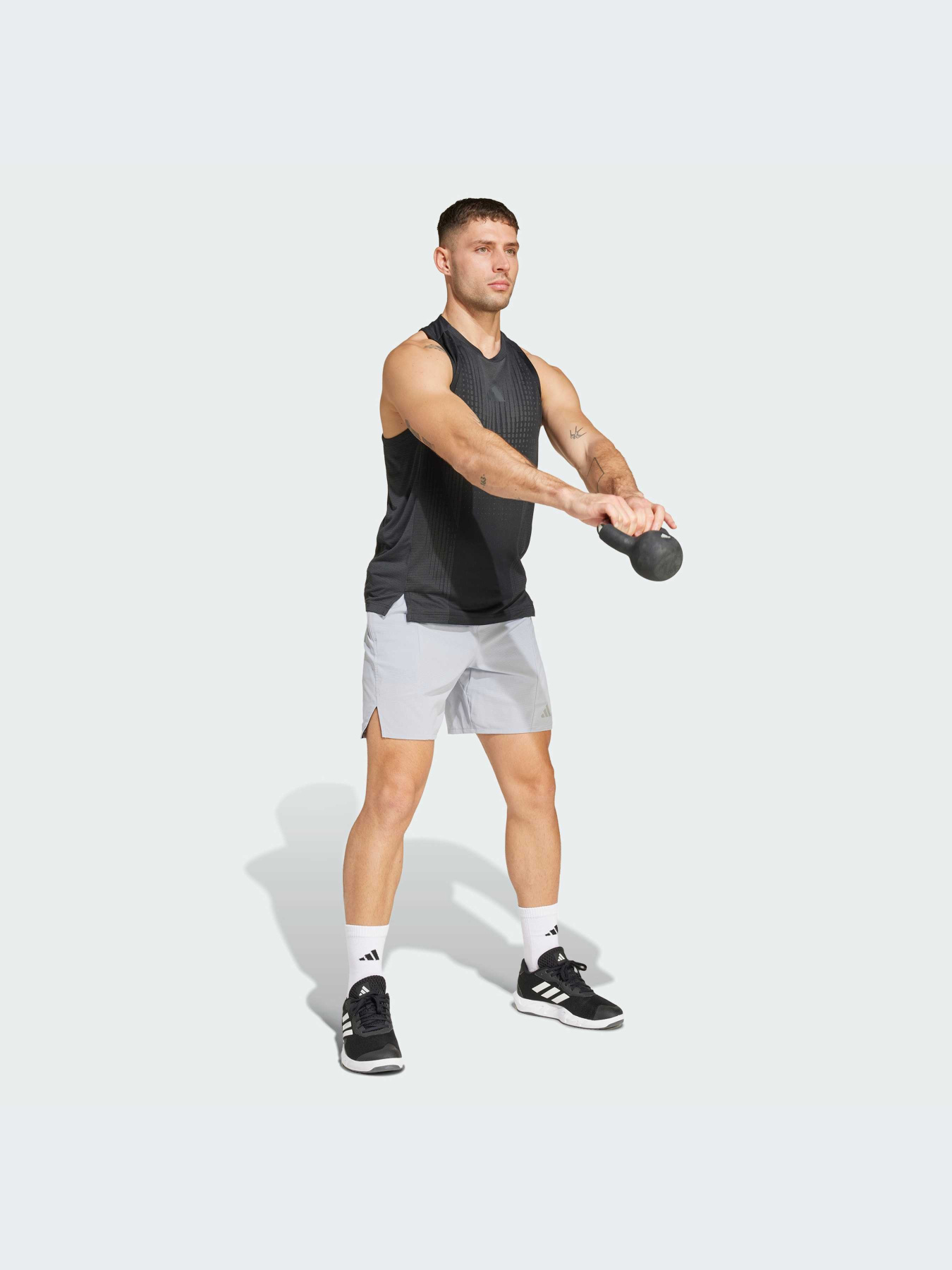 Шорты Adidas модель JX1831-KZ Шорты Adidas модель JX1831-KZ Фото