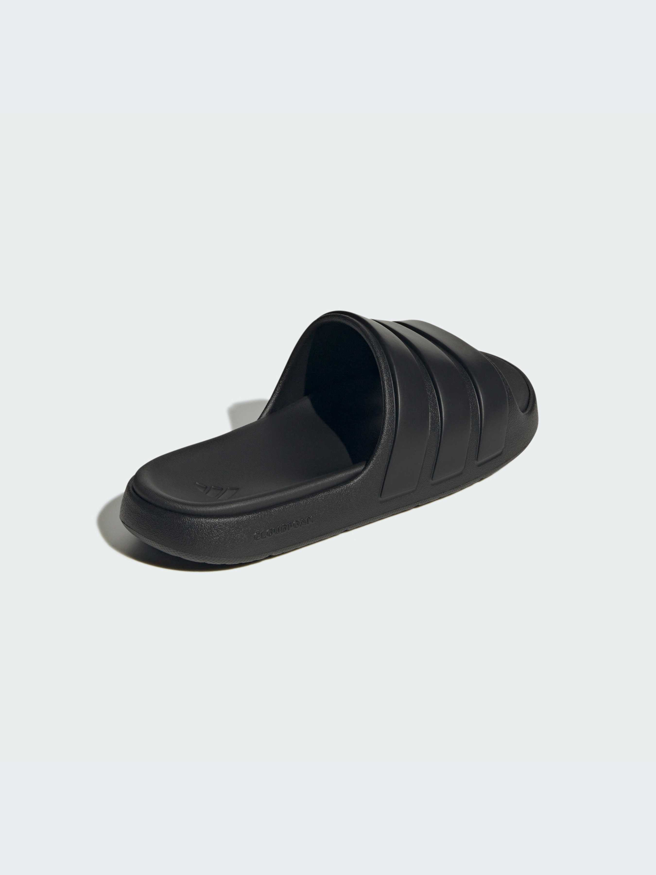 Шлёпанцы Adidas модель JR3123-KZ Фото