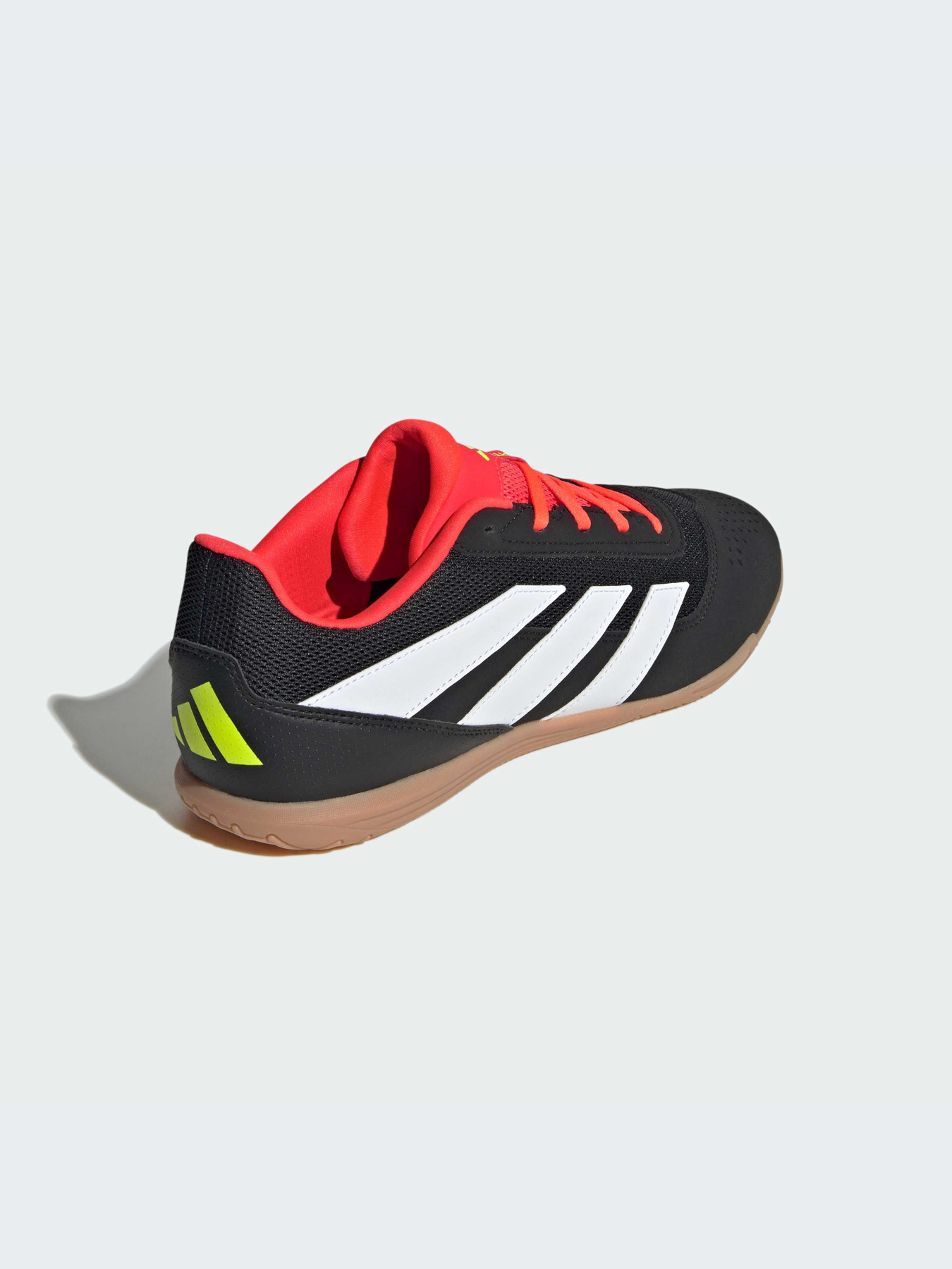 Кроссовки Adidas Predator модель IG5448-KZ Фото
