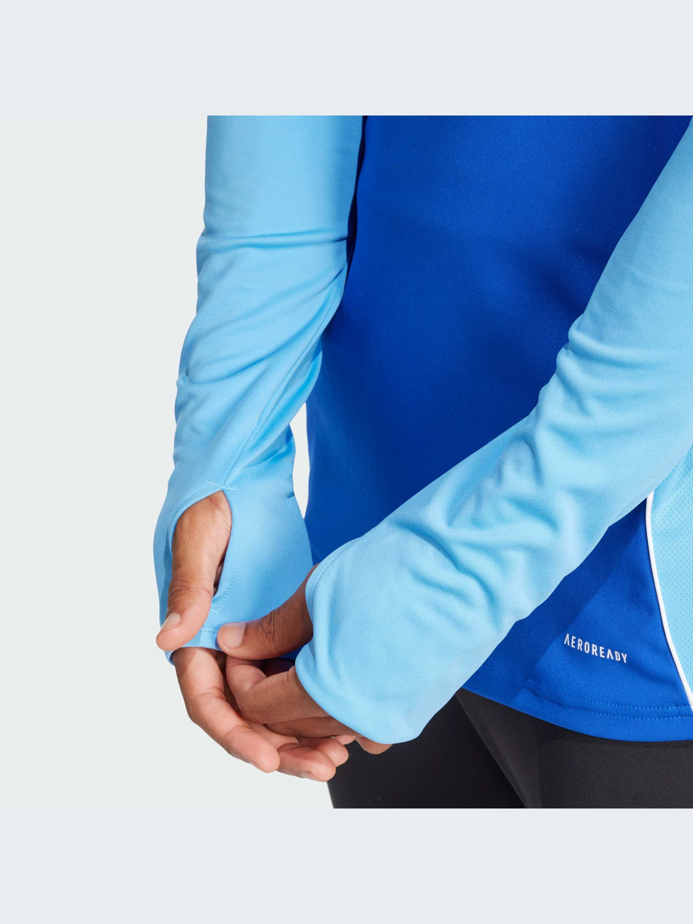 Худи и свитшоты Adidas Tiro модель JI8927-KZ Худи и свитшоты Adidas Tiro модель JI8927-KZ Фото