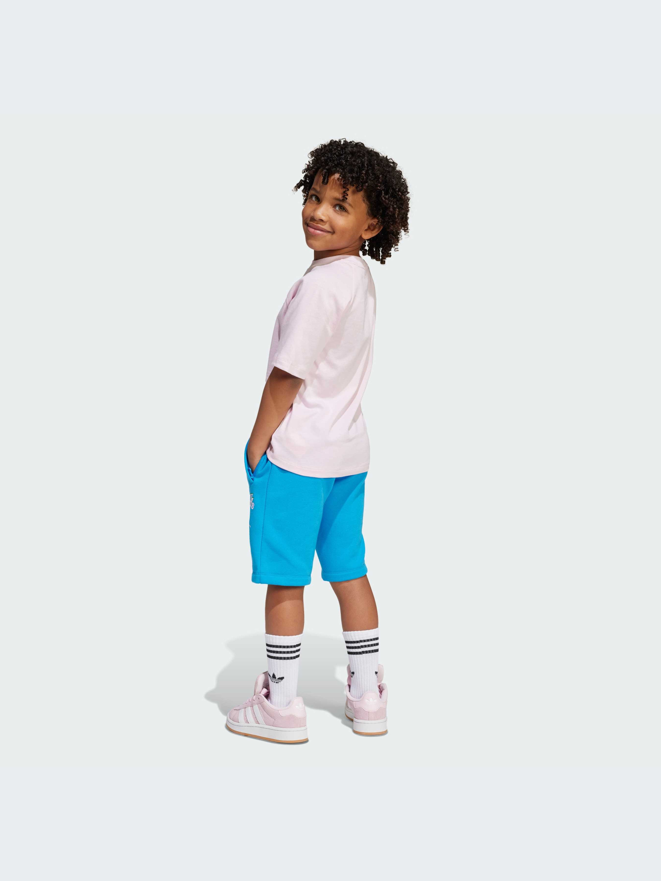 Костюмы Adidas Graphics модель JJ3354-KZ Фото