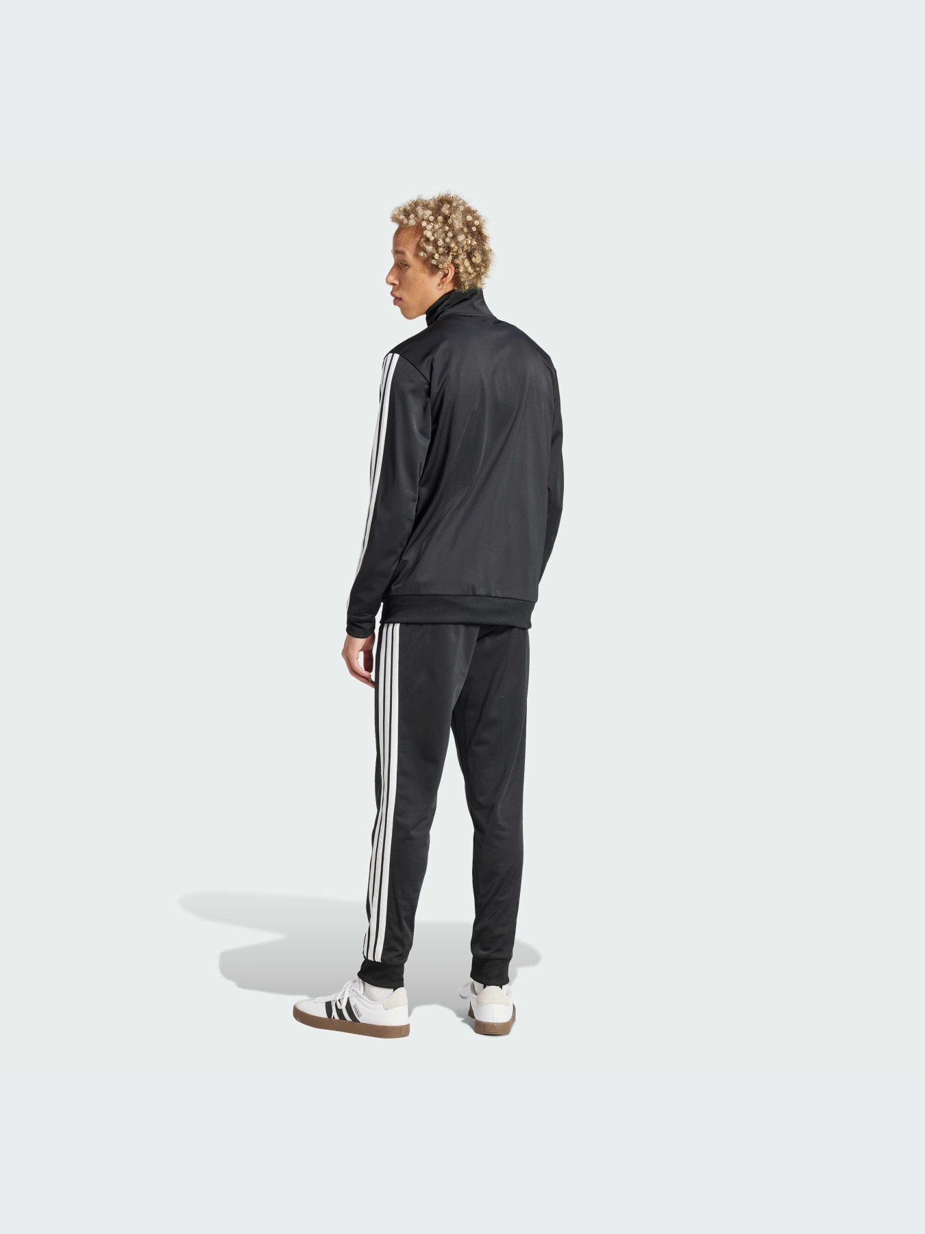 Костюмы Adidas 3 Stripes модель JI8858-KZ Фото