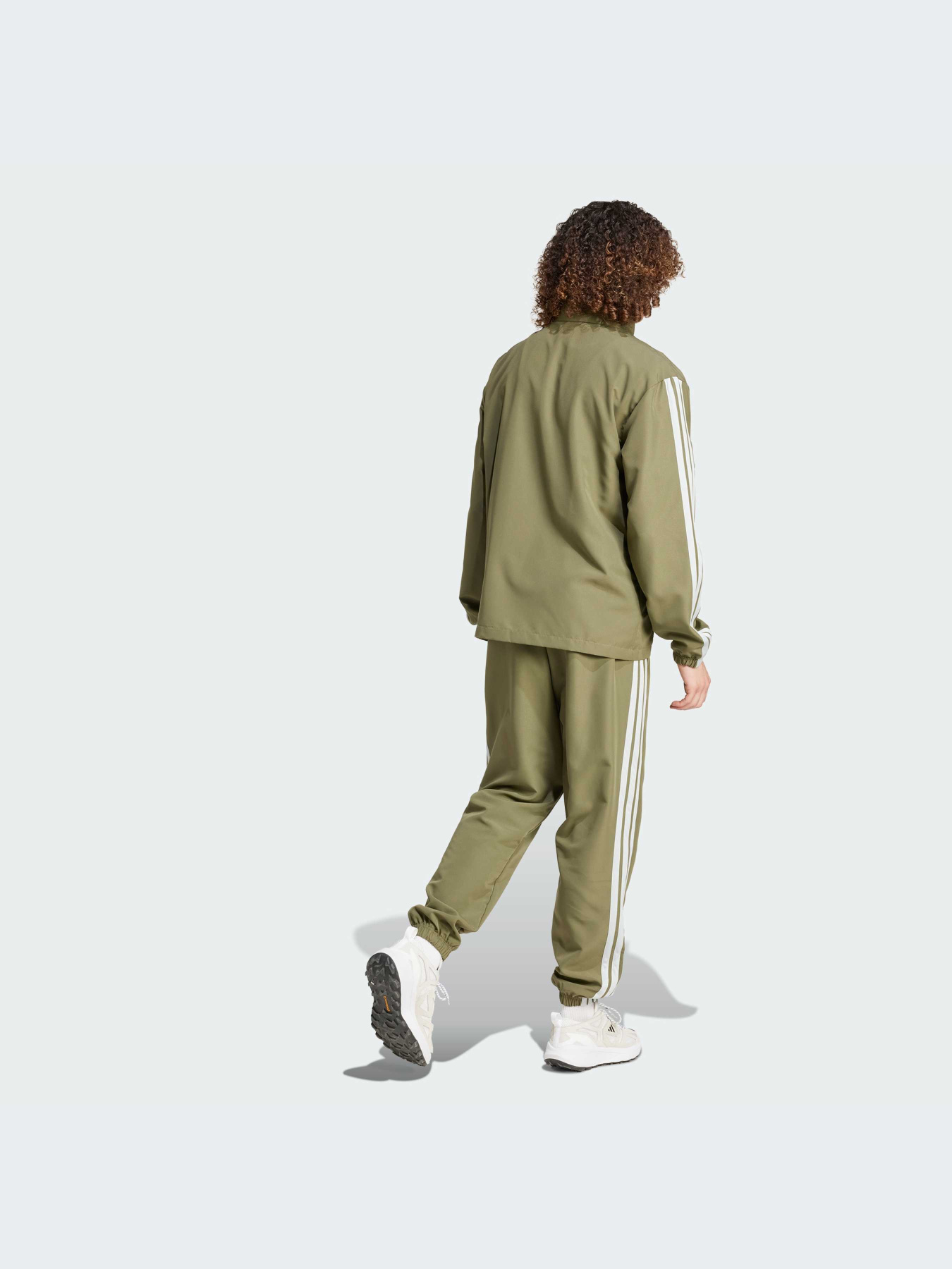 Костюмы Adidas 3 Stripes модель JI8850-KZ Фото