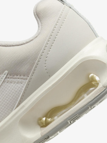 Кроссовки NIKE модель DX3705-002 Фото