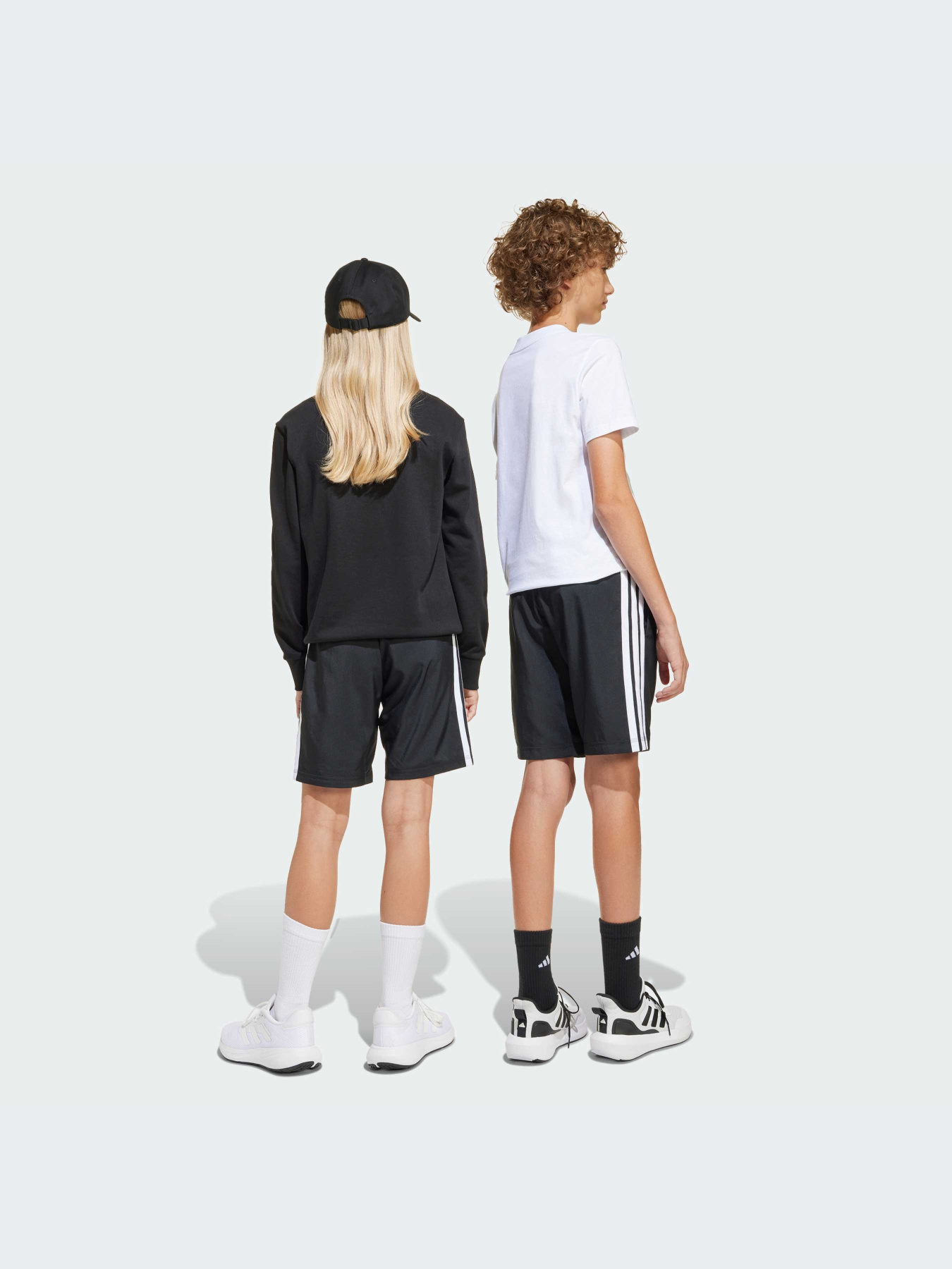 Шорты Adidas модель JD8189-KZ Фото