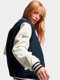 Куртки и дубленки Superdry модель W5011042A98T Фото