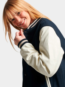 Куртки и дубленки Superdry модель W5011042A98T Фото