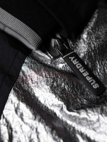 Куртки и дубленки Superdry модель G50101STC24 Фото