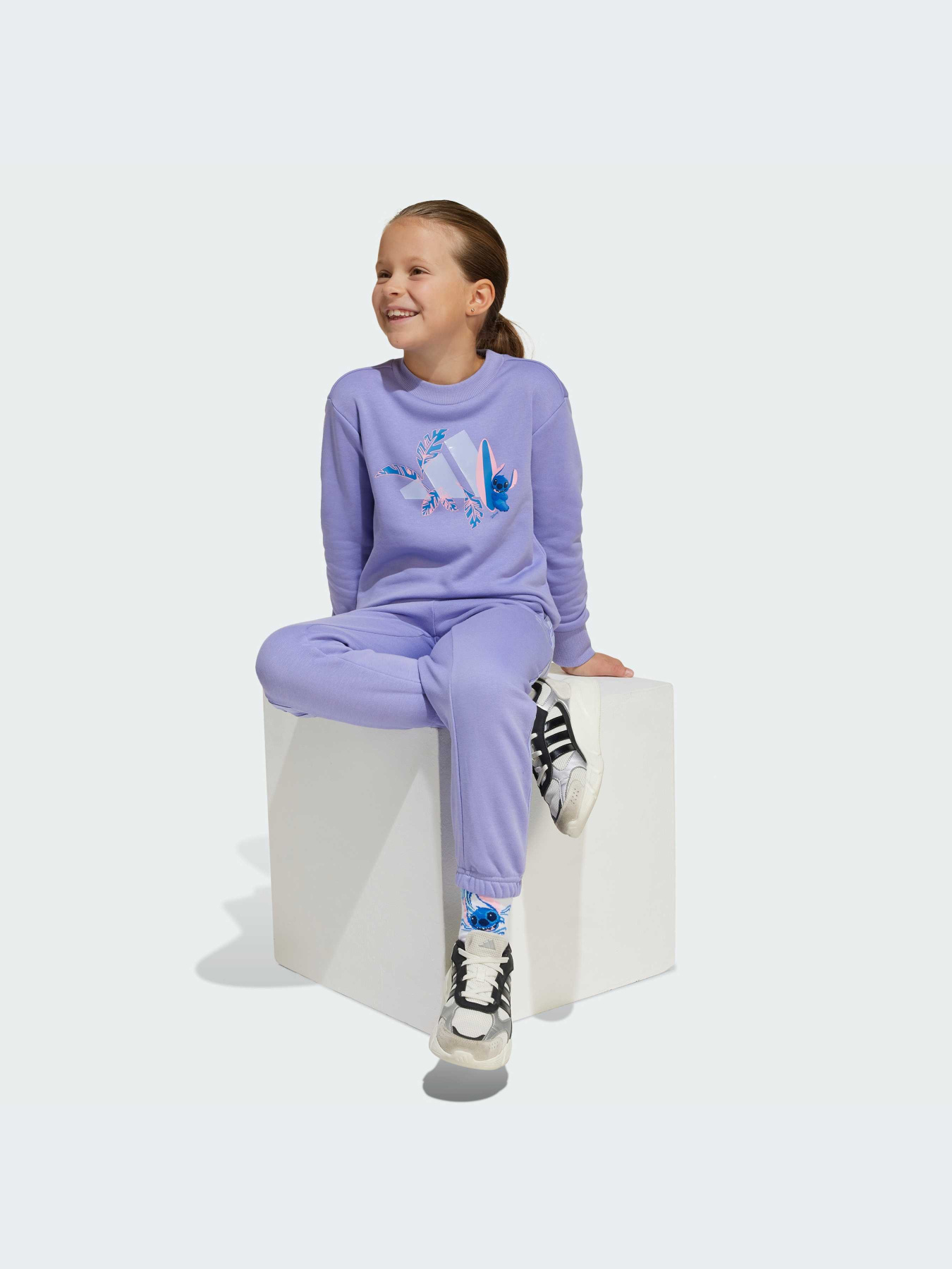 Костюмы Adidas Disney модель JD4561-KZ Костюмы Adidas Disney модель JD4561-KZ Фото