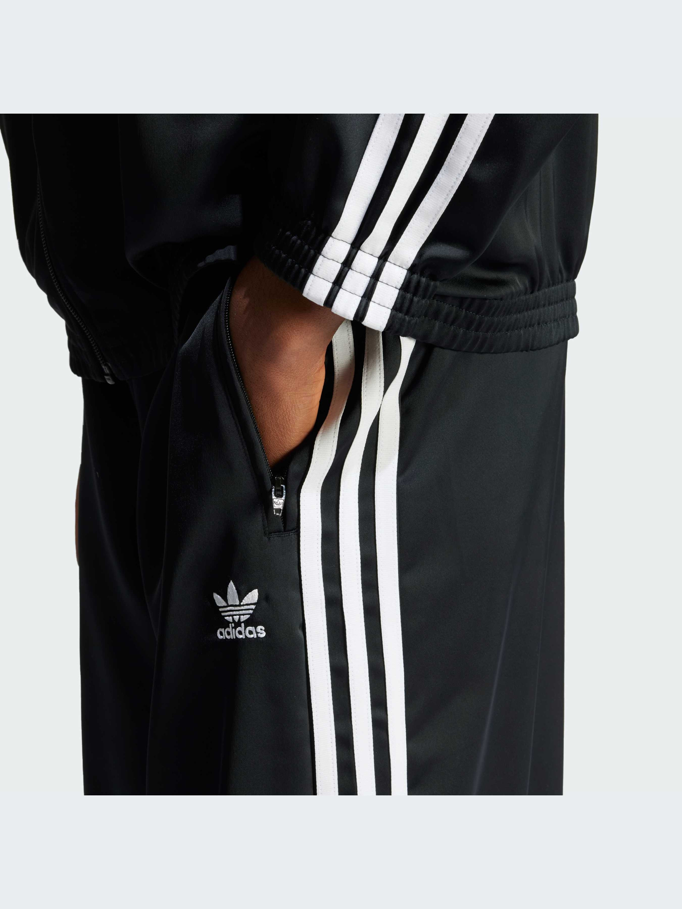 Брюки Adidas Adicolor модель IU2520-KZ Фото