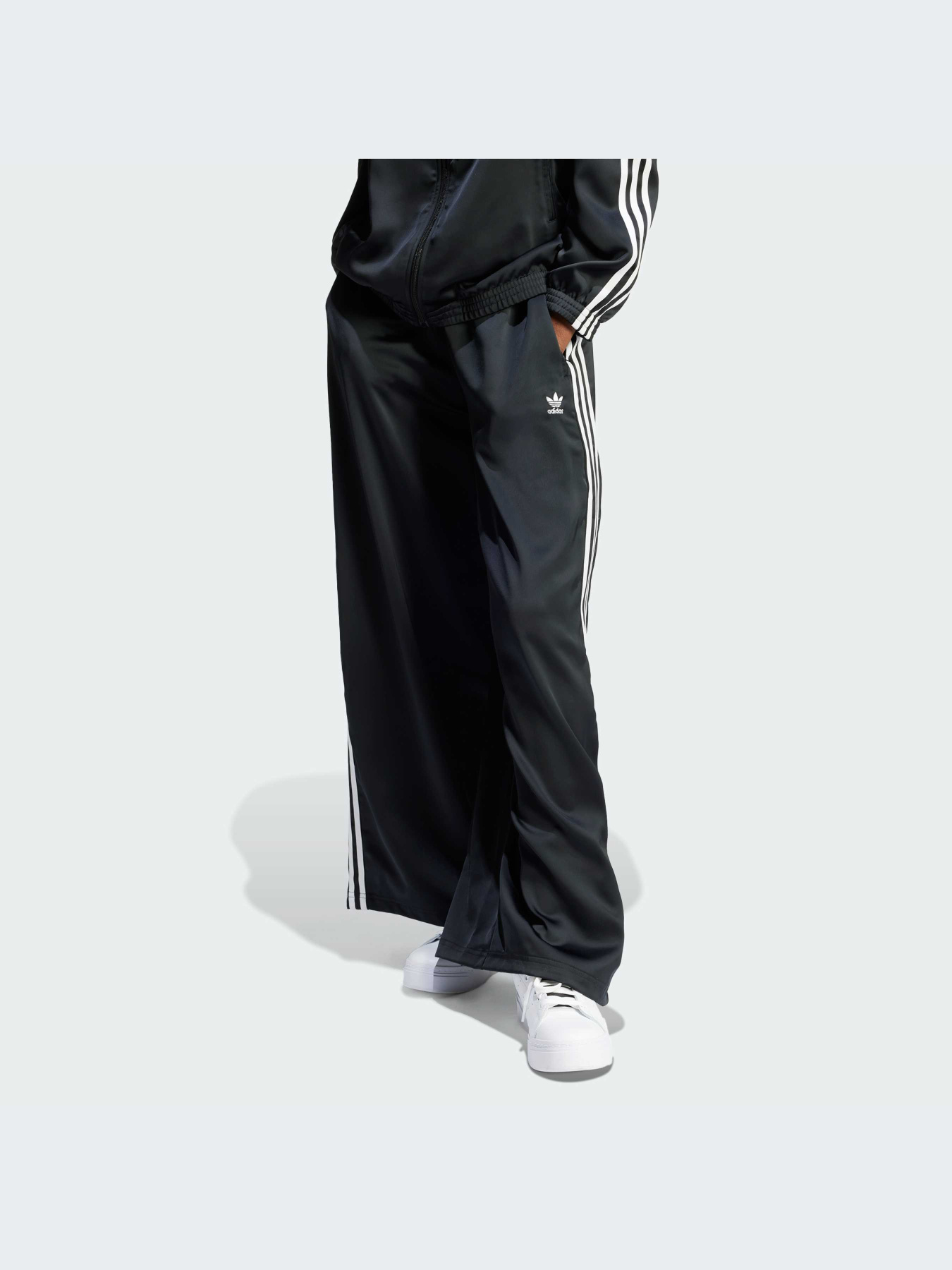 Брюки Adidas Adicolor модель IU2520-KZ Фото