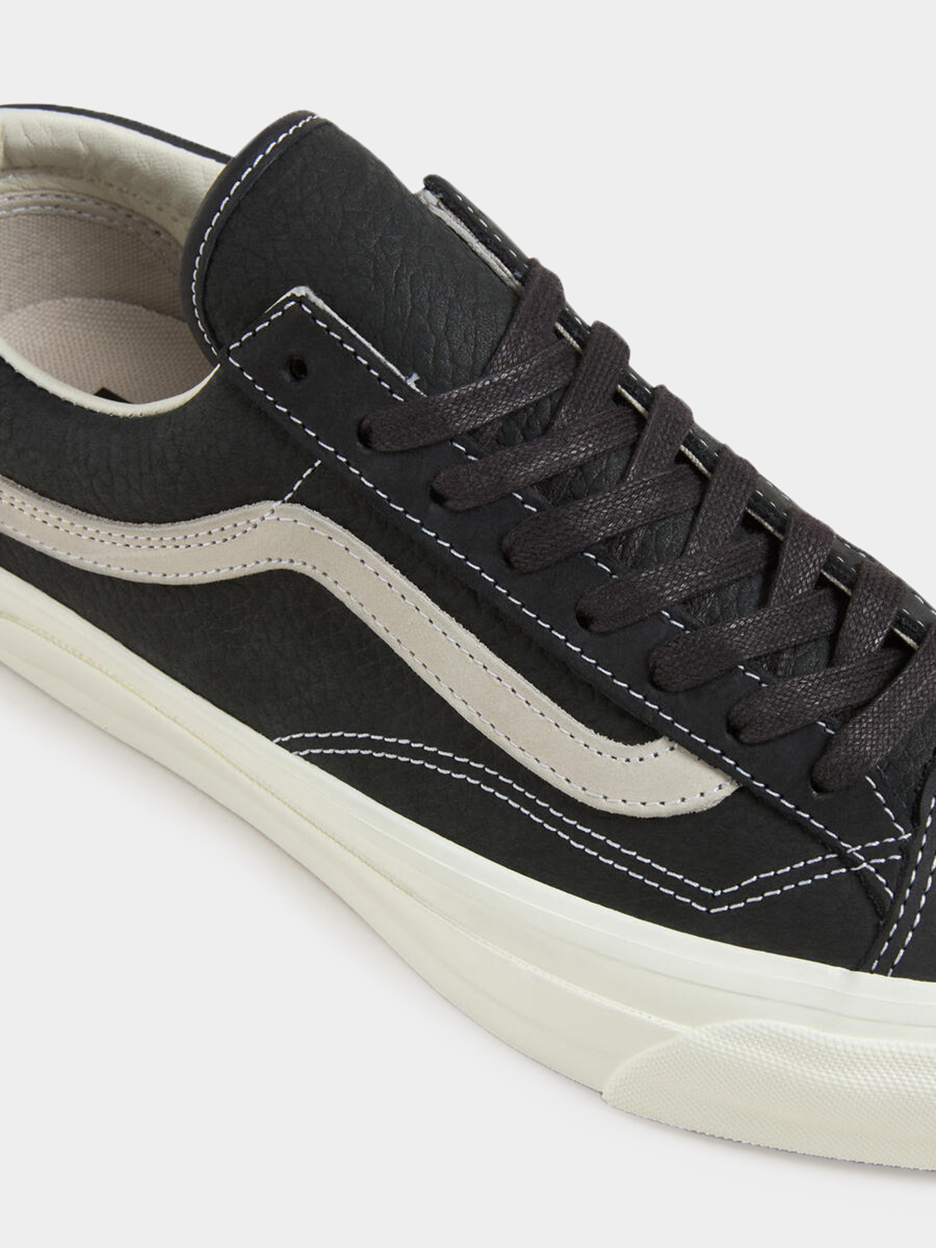 Кеды Vans модель VN000D57BLK1 Фото