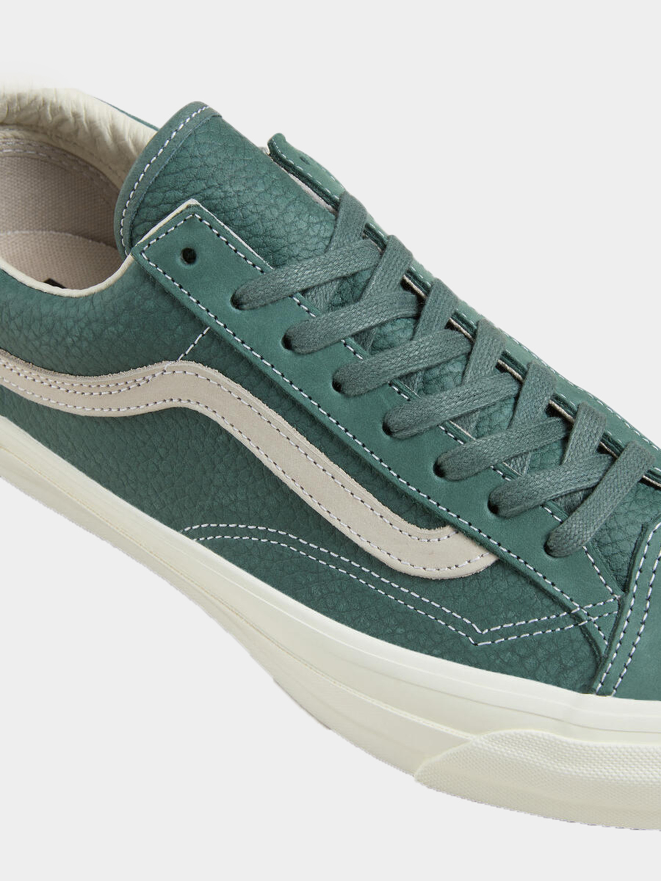 Кеды Vans модель VN000D57FRS1 Фото