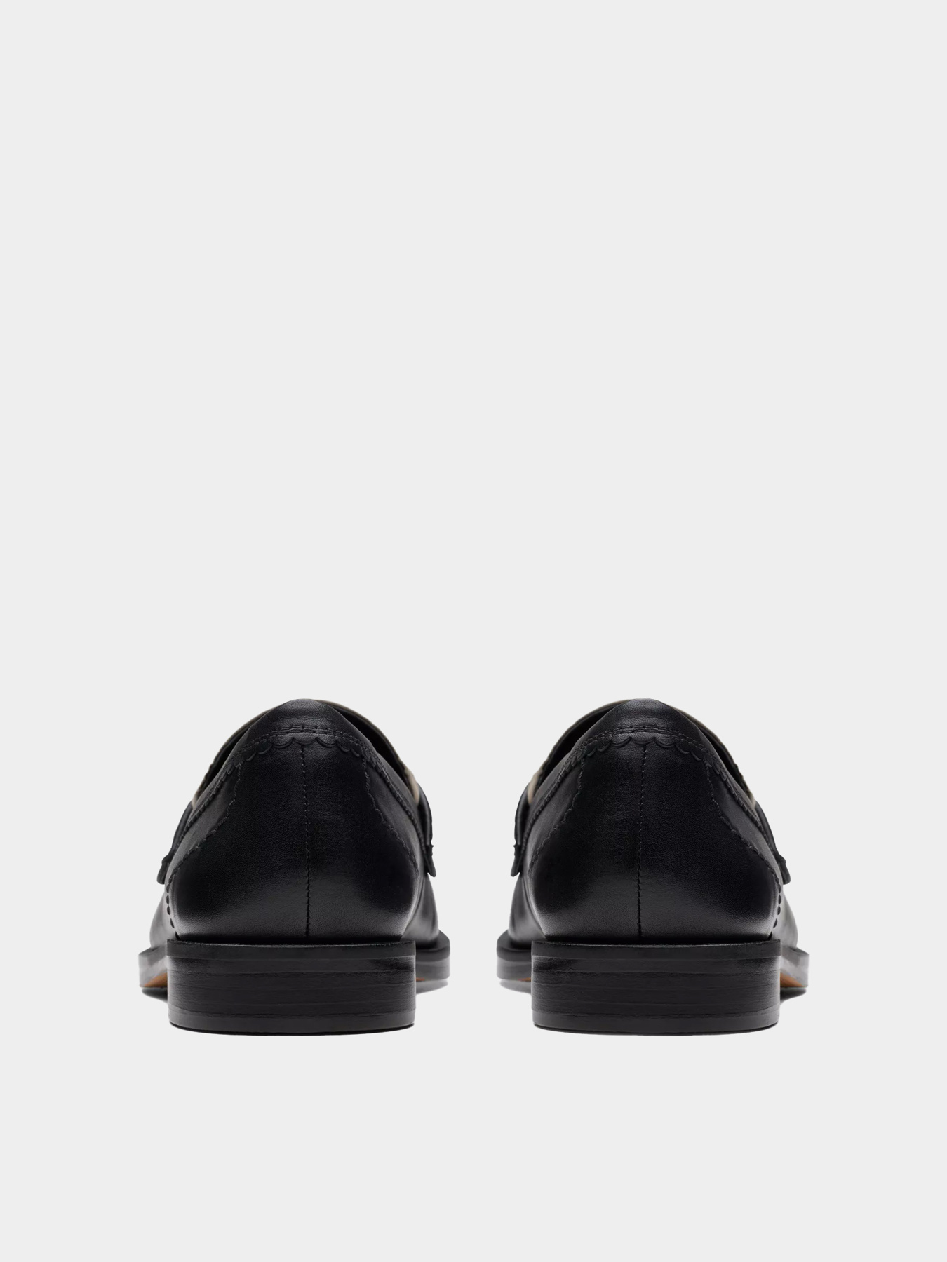 Туфли и лоферы Clarks модель 26181270 Фото