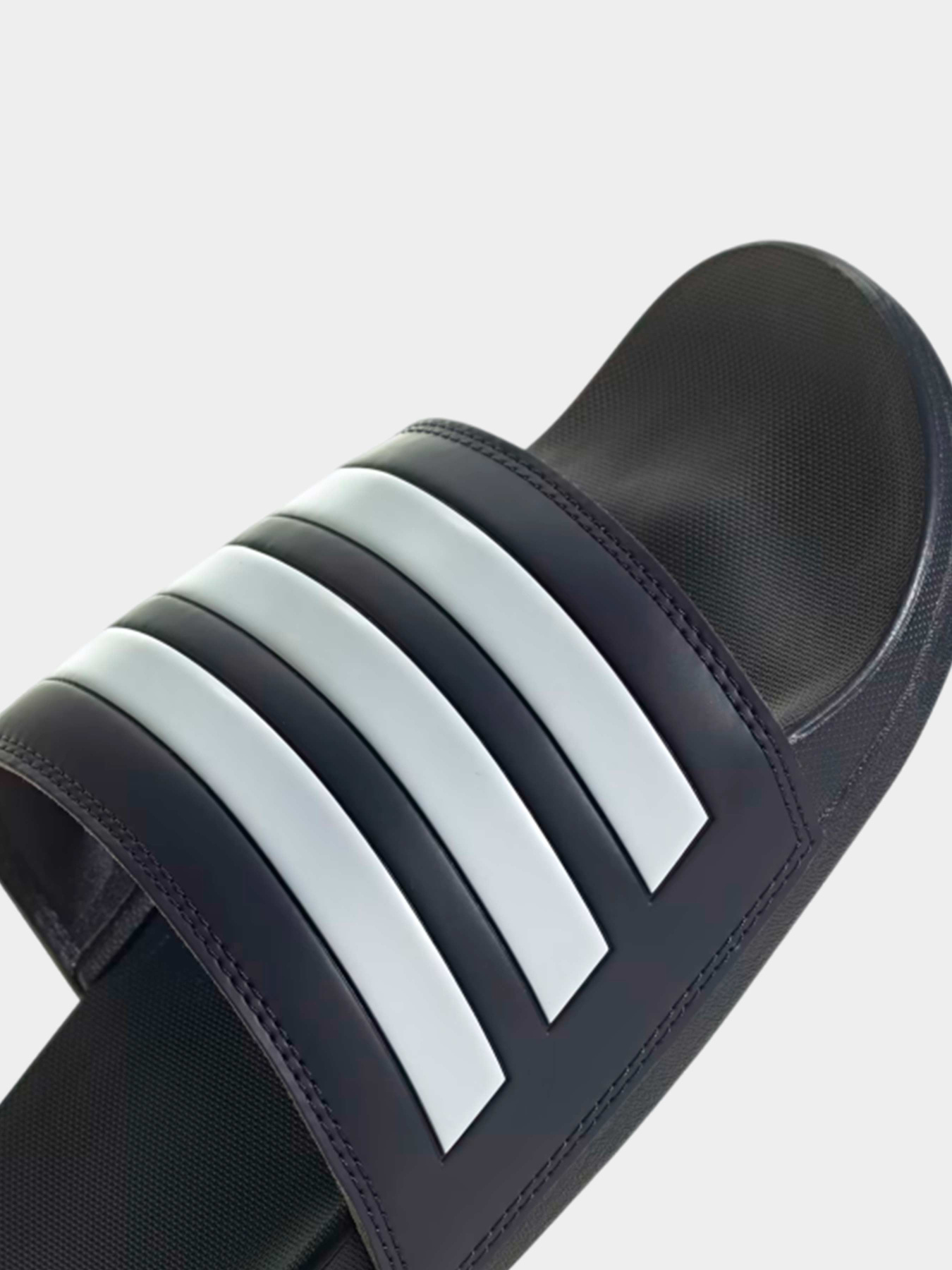 Шлёпанцы Adidas модель GZ5892 Шлёпанцы Adidas модель GZ5892 Фото
