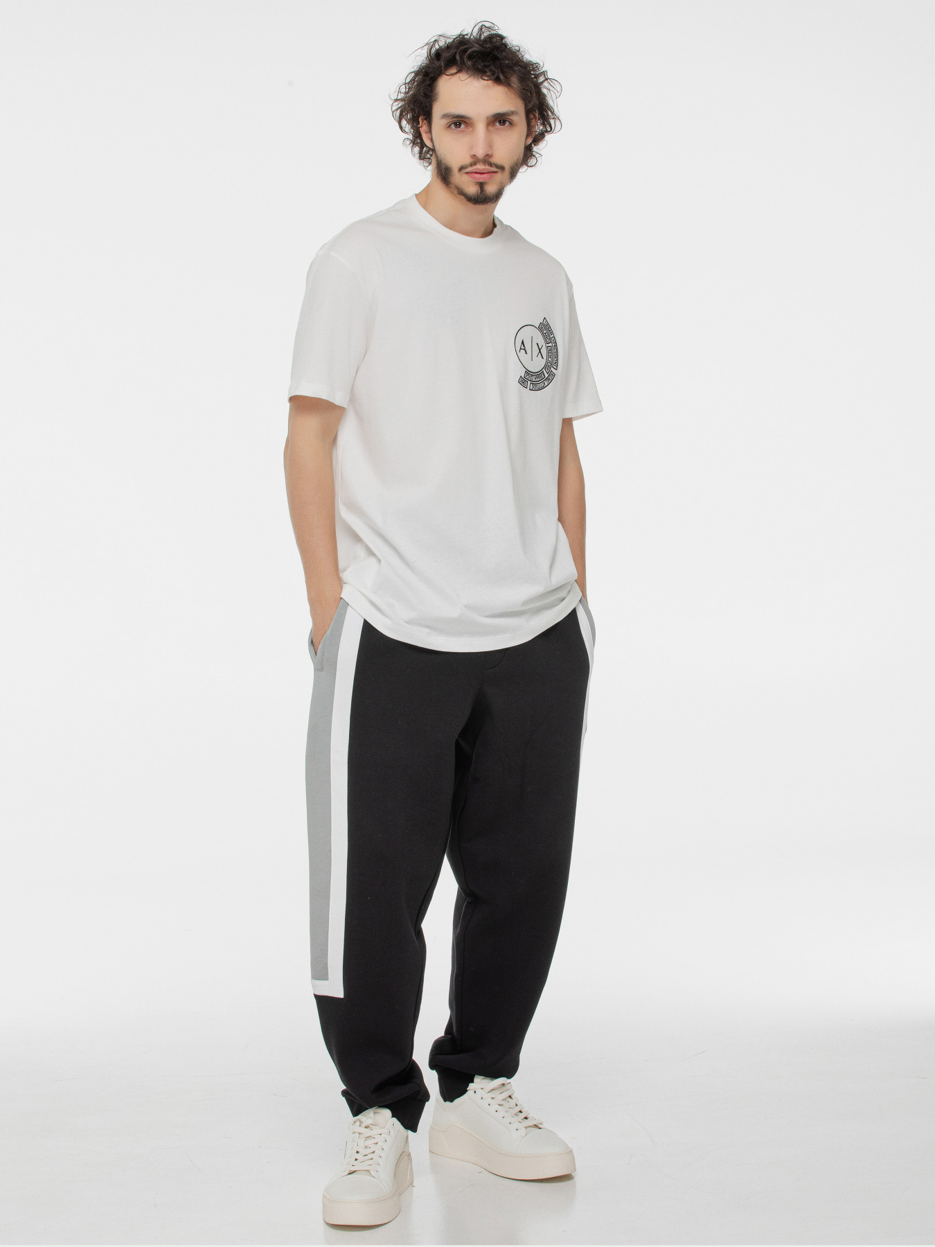 Футболки и поло Armani Exchange модель XM000556-AF10358-U0009 Фото