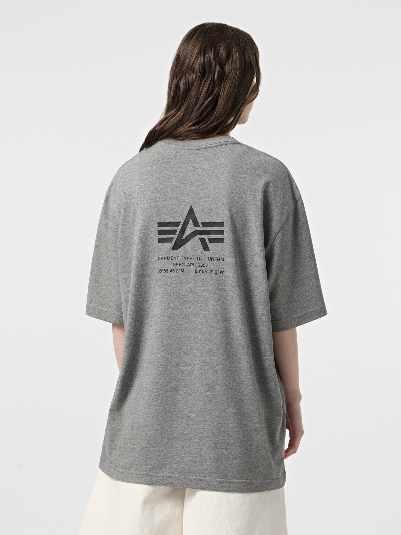 Футболки и поло Alpha Industries модель MTU55004C1_063 Фото