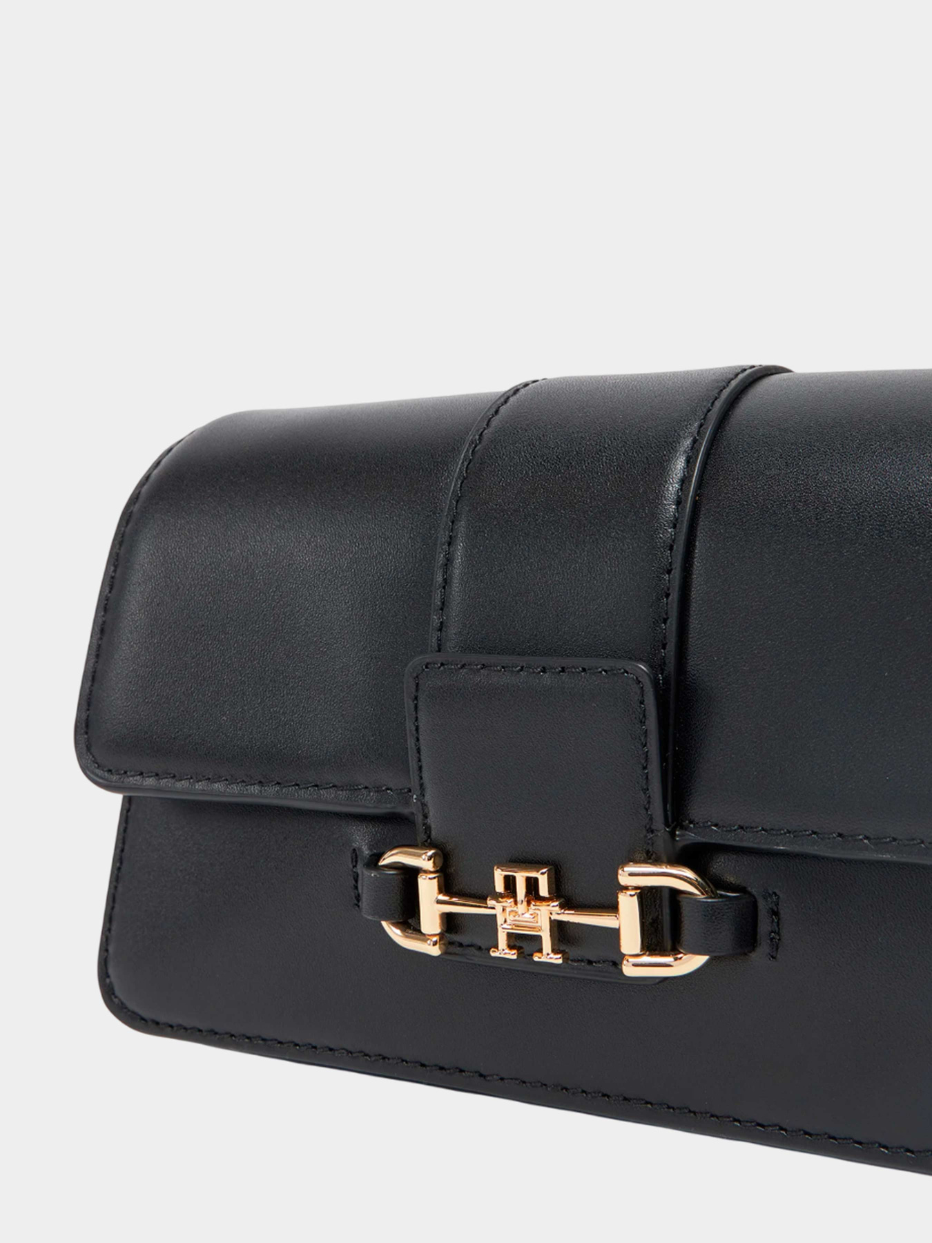 Сумки Tommy Hilfiger модель AW0AW17212-BDS Фото