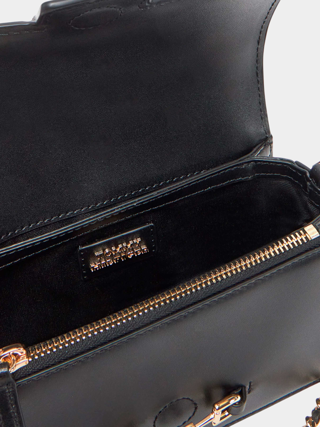 Сумки Tommy Hilfiger модель AW0AW17212-BDS Фото