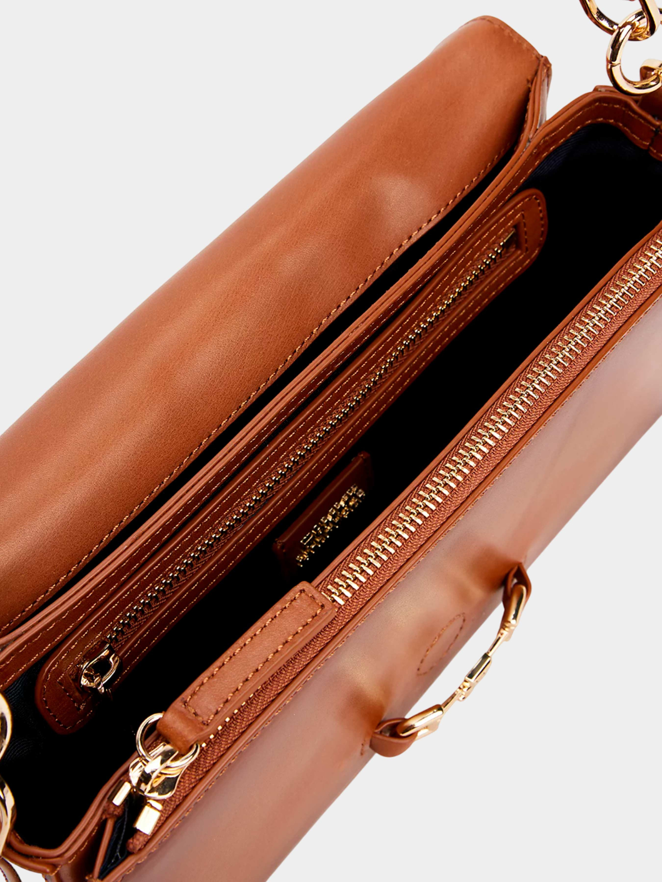 Сумки Tommy Hilfiger модель AW0AW17400-0HD Фото