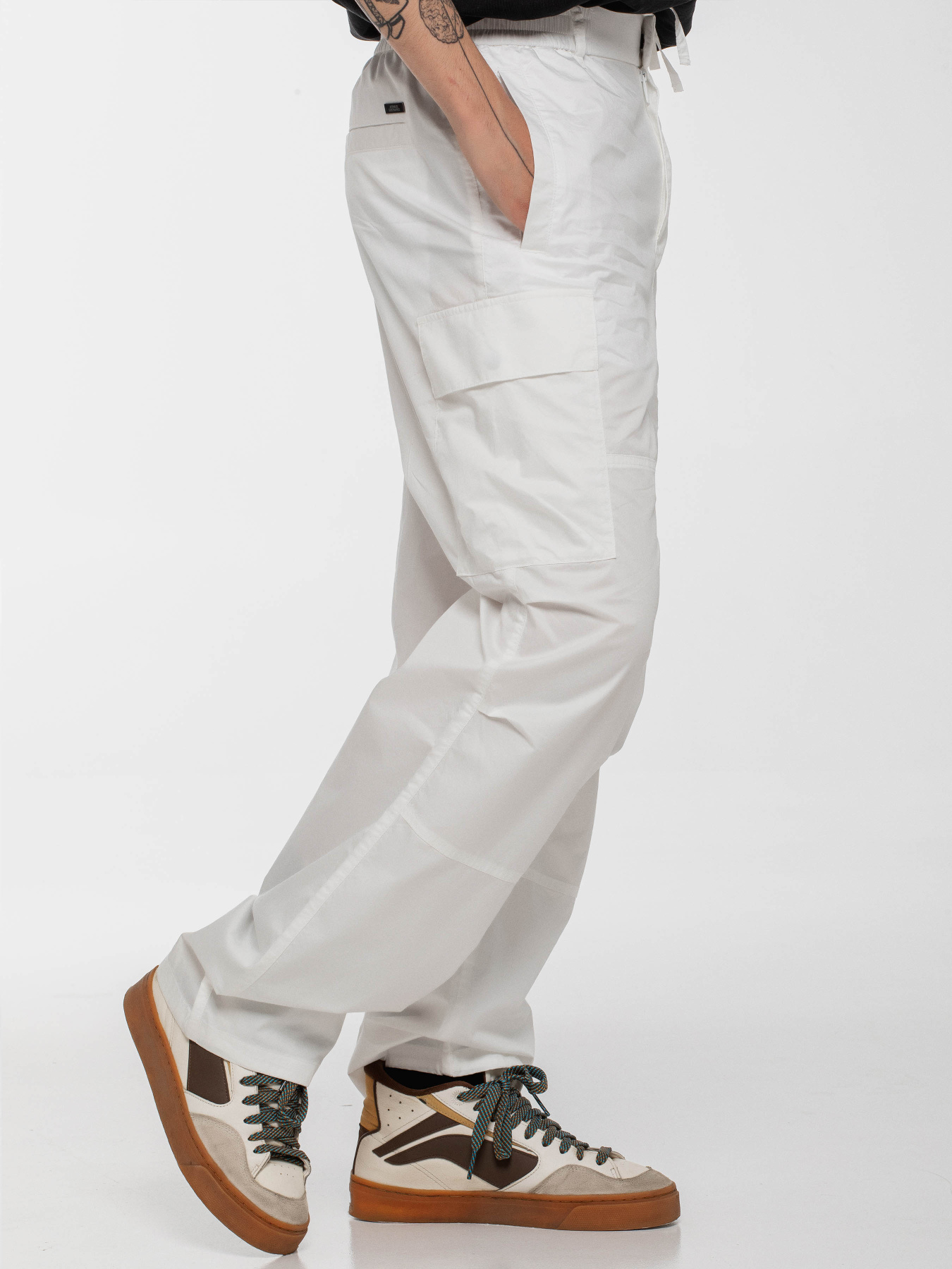 Брюки Armani Exchange модель XM000200-AF11882-U0009 Фото